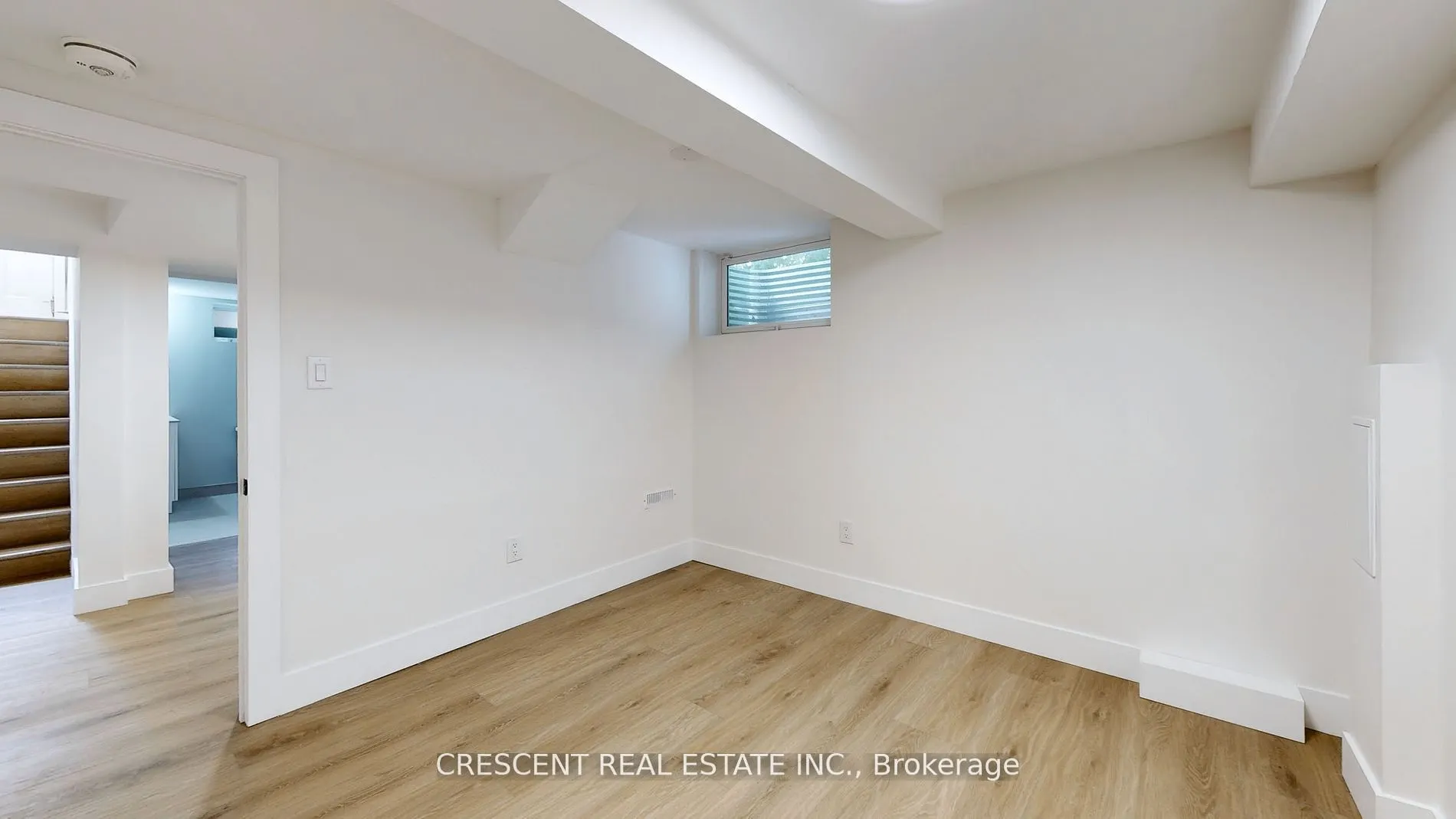261 Barrie Road, #Lower