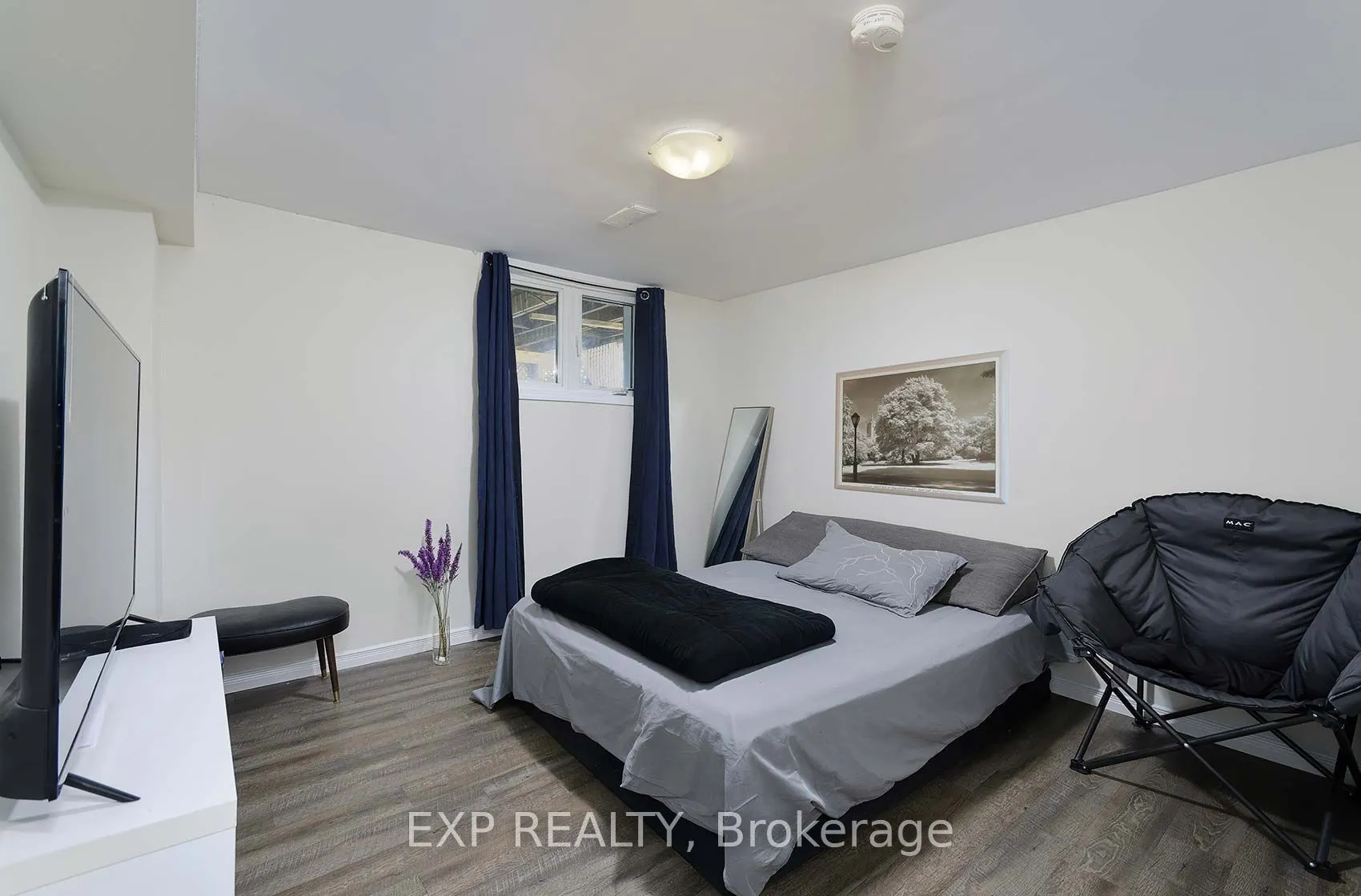 2 Roslyn Road