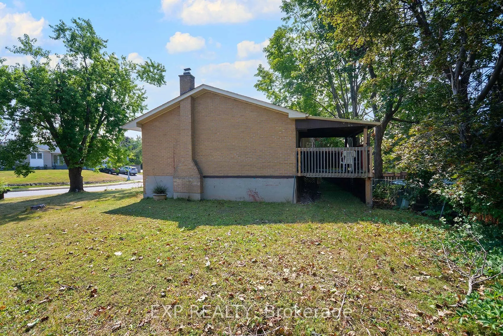 2 Roslyn Road
