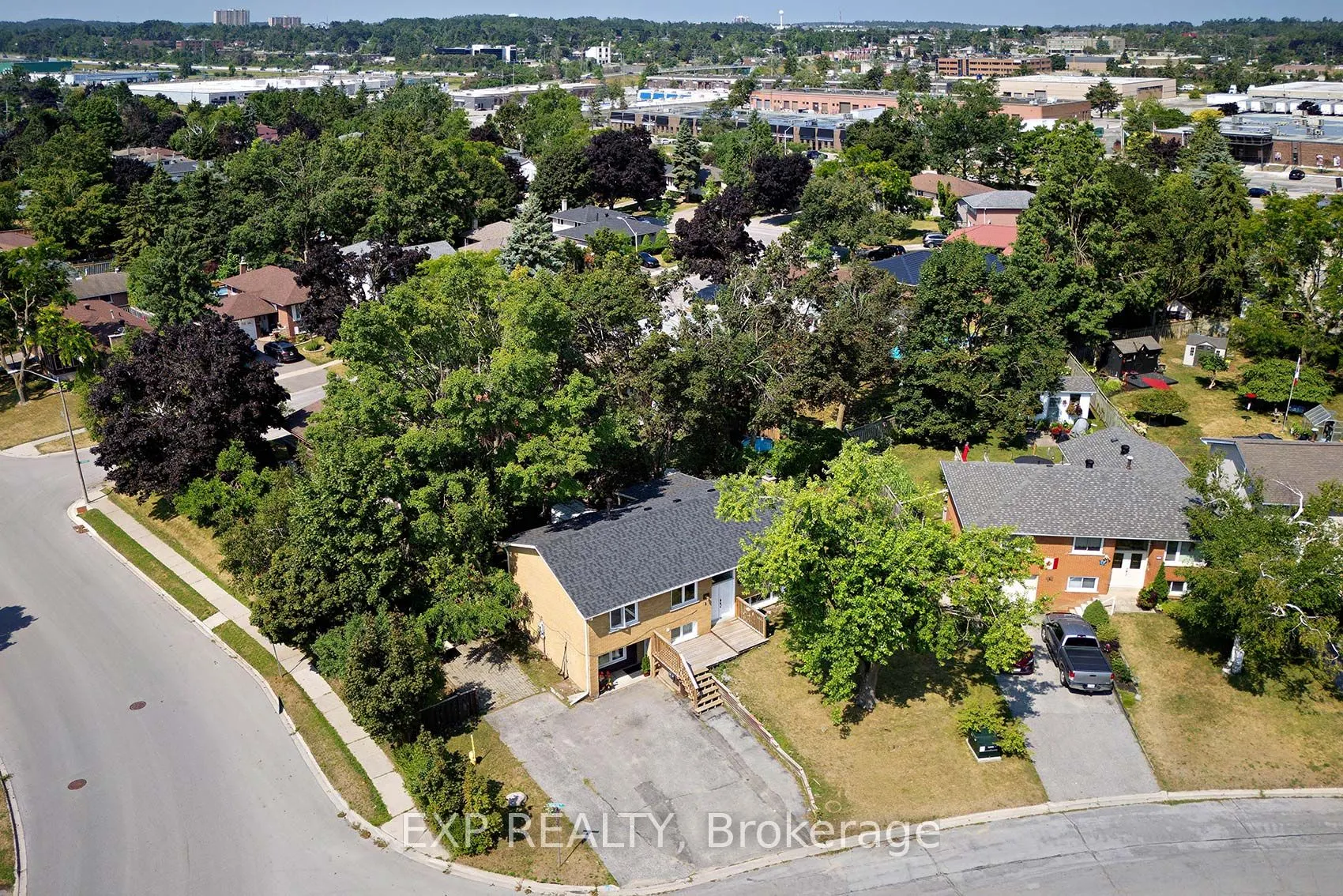 2 Roslyn Road
