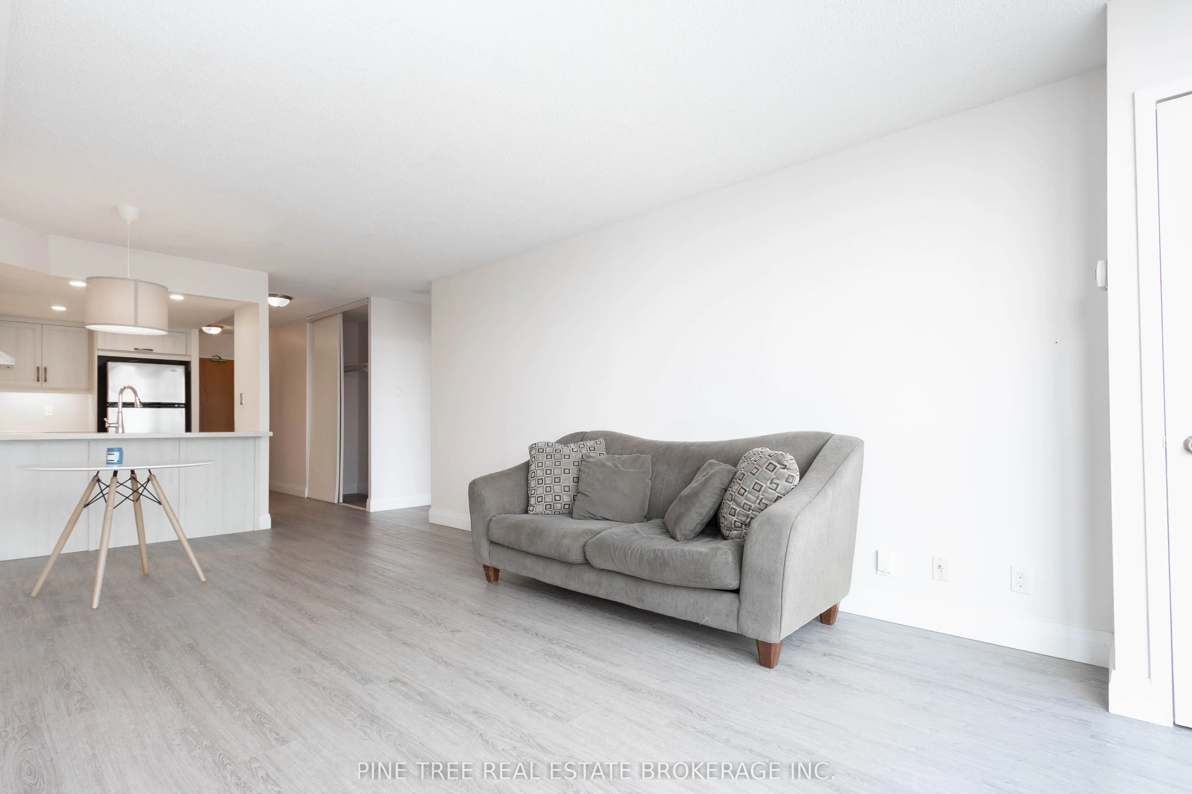 65 Ellen Street, #201