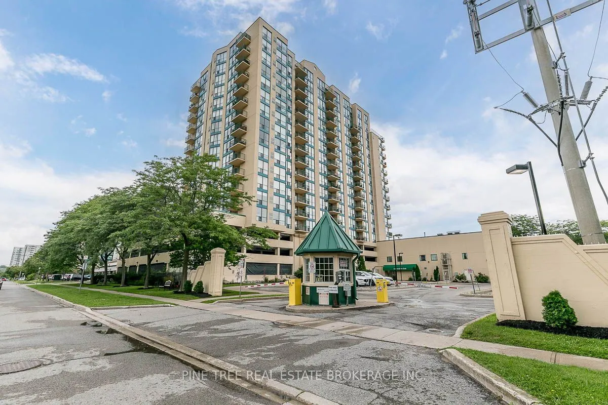 65 Ellen Street, #201