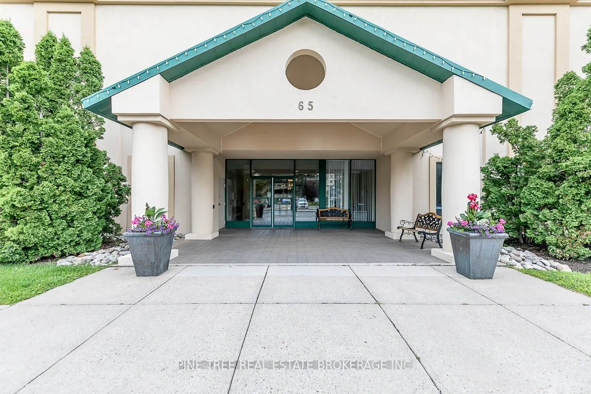 65 Ellen Street, #201