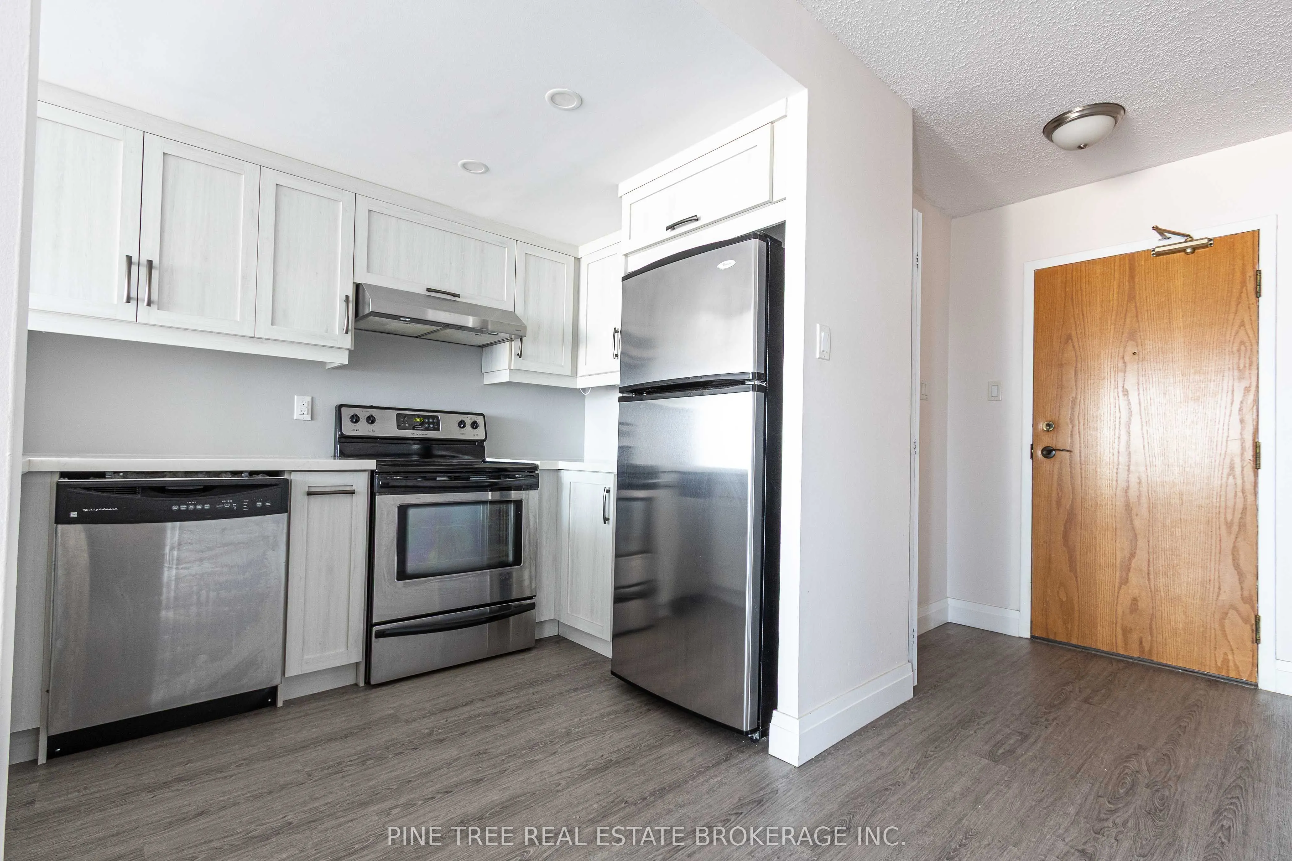 65 Ellen Street, #201