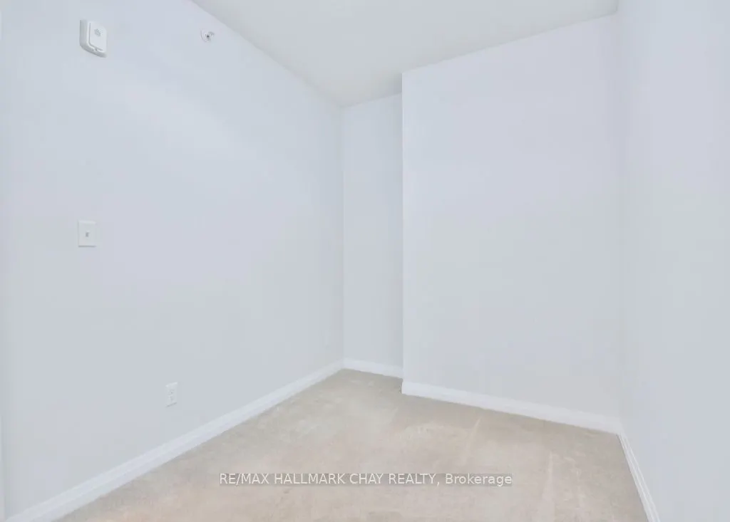 299 Cundles Road E, #507