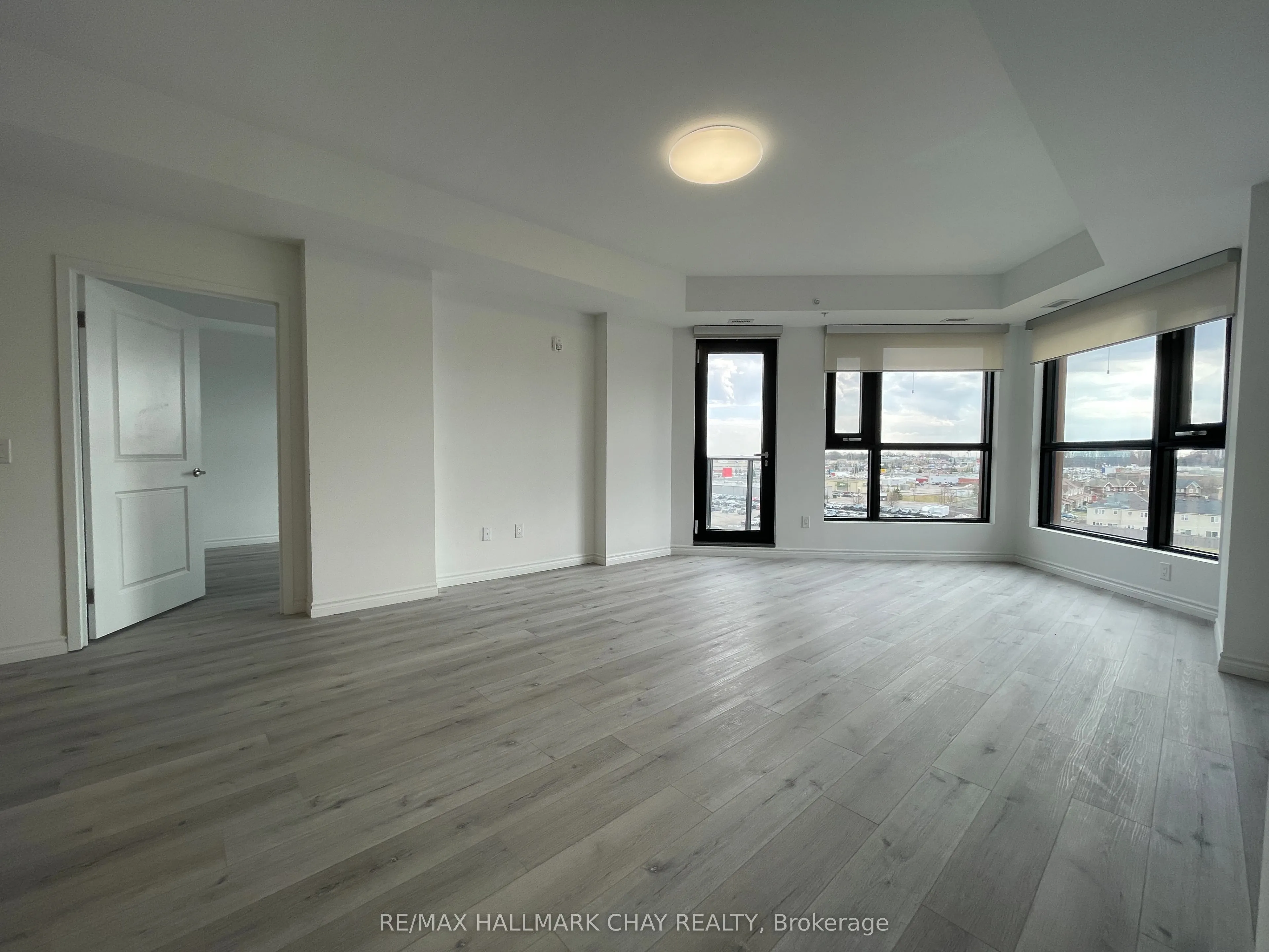 30 Hanmer Street W, #810