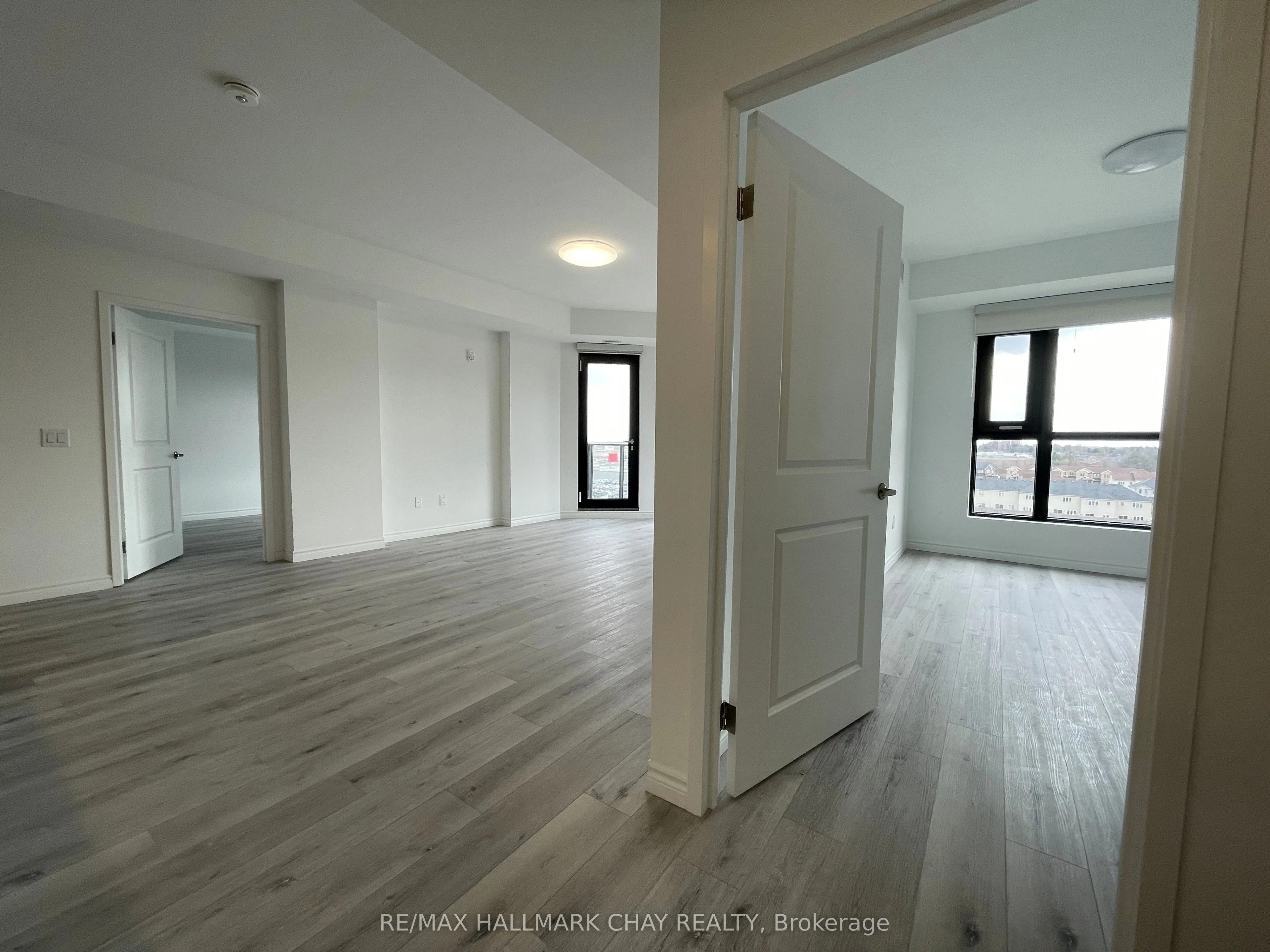 30 Hanmer Street W, #810