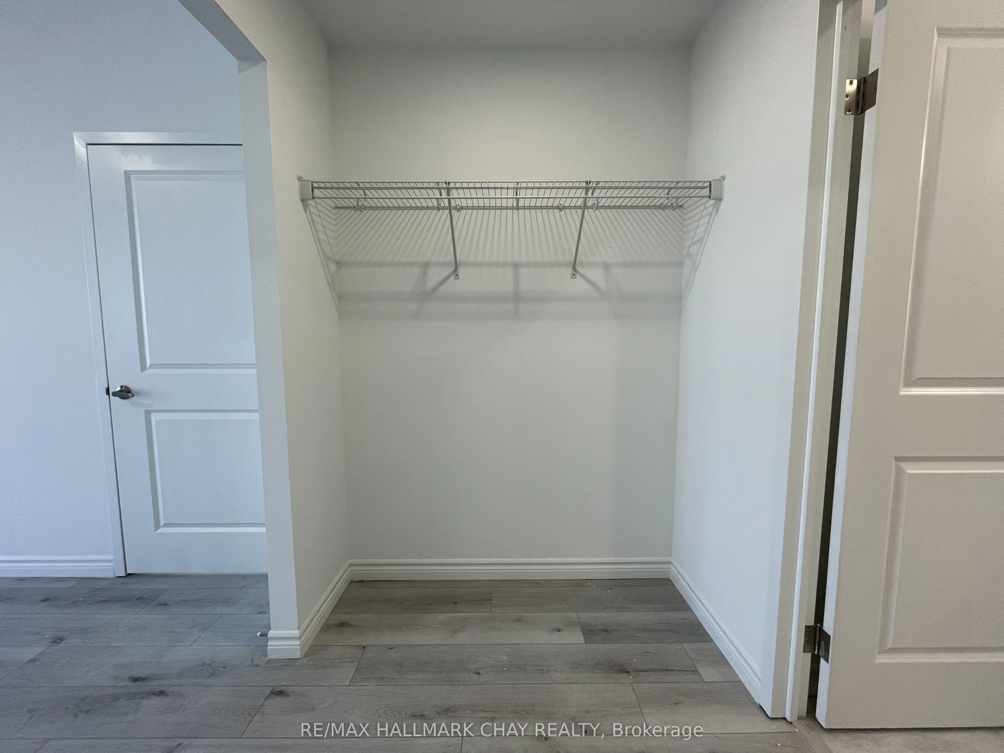 30 Hanmer Street W, #810