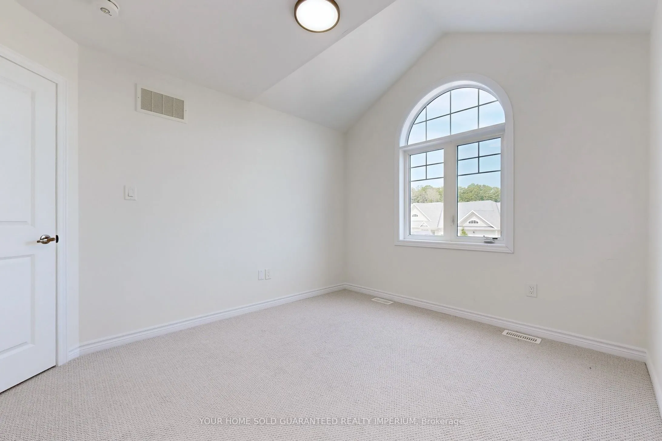 635 Bayport Boulevard