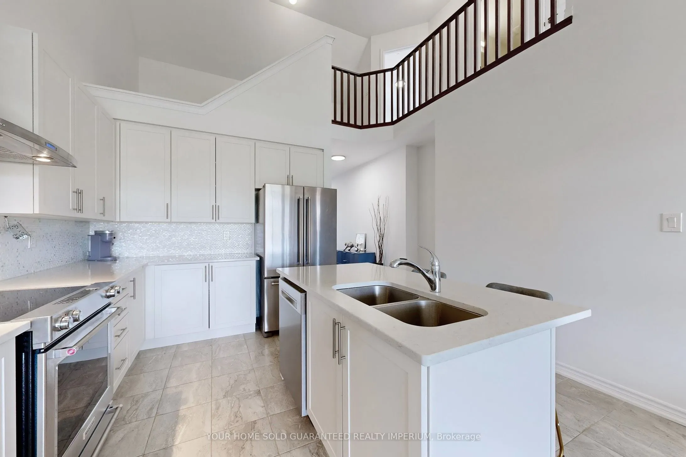 635 Bayport Boulevard