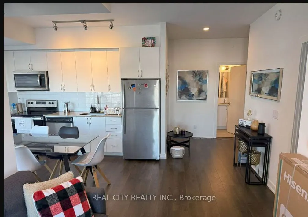 56 Lakeside Terrace, #409