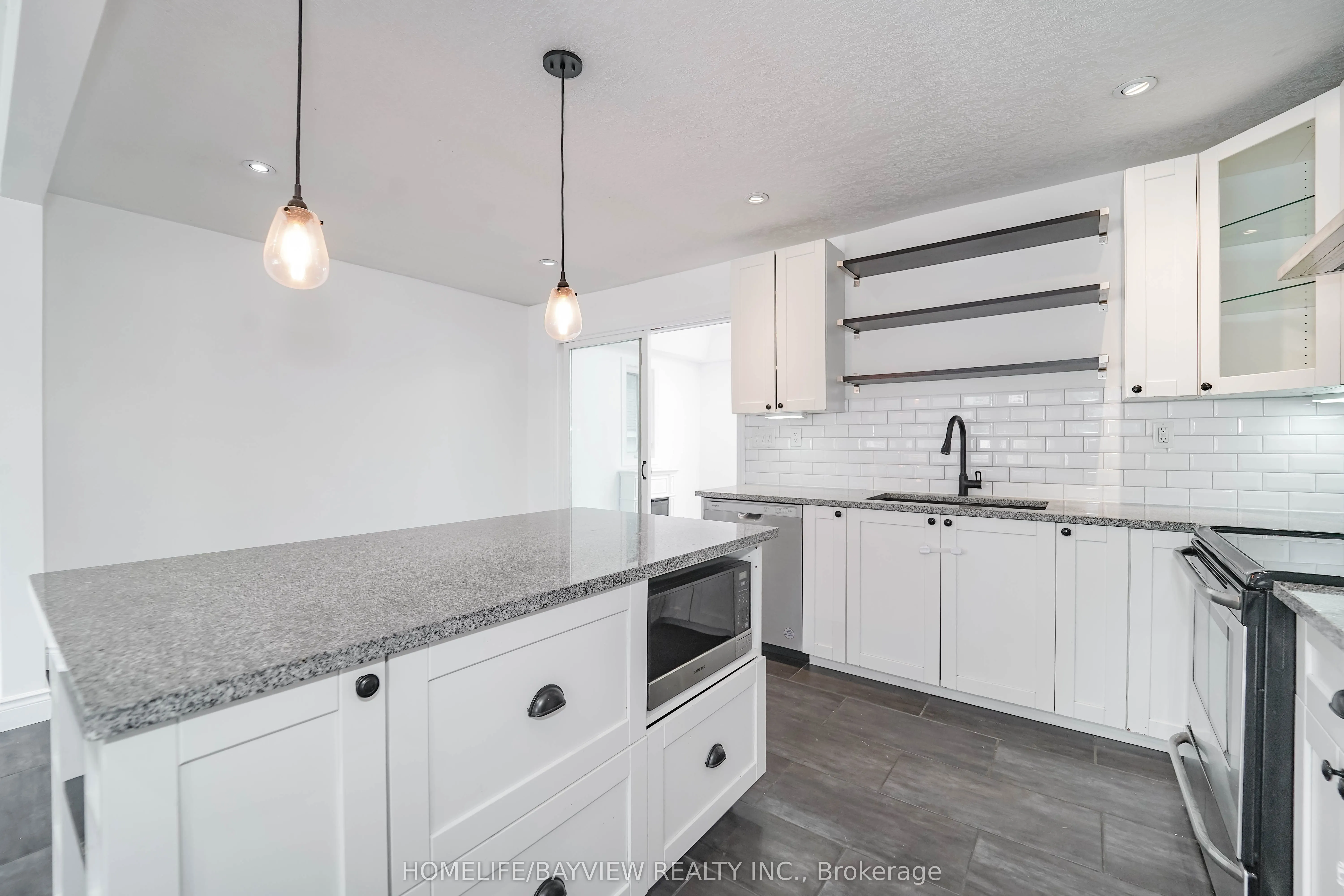 163 Gunn Street
