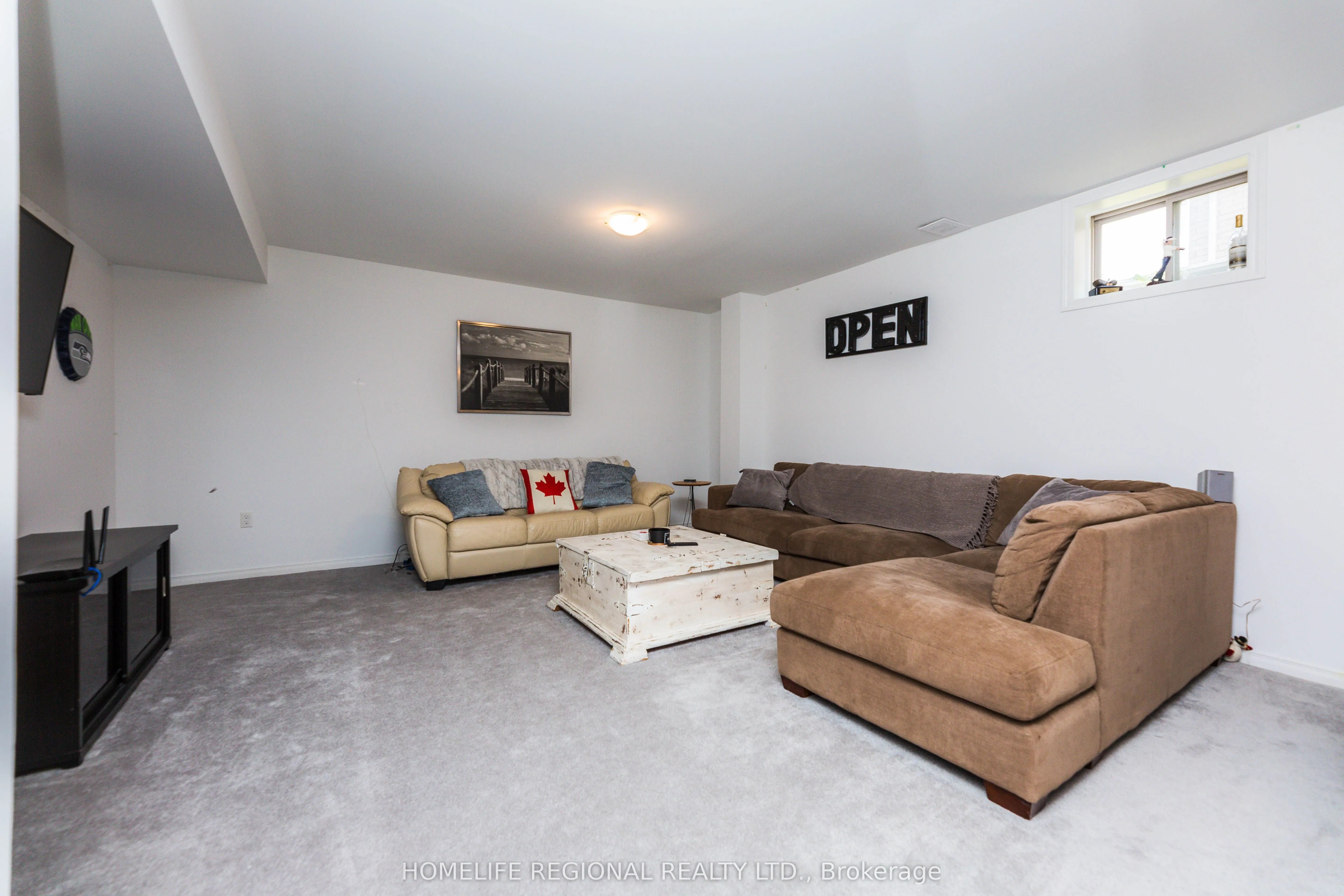 80 Prince George Crescent, #lower level