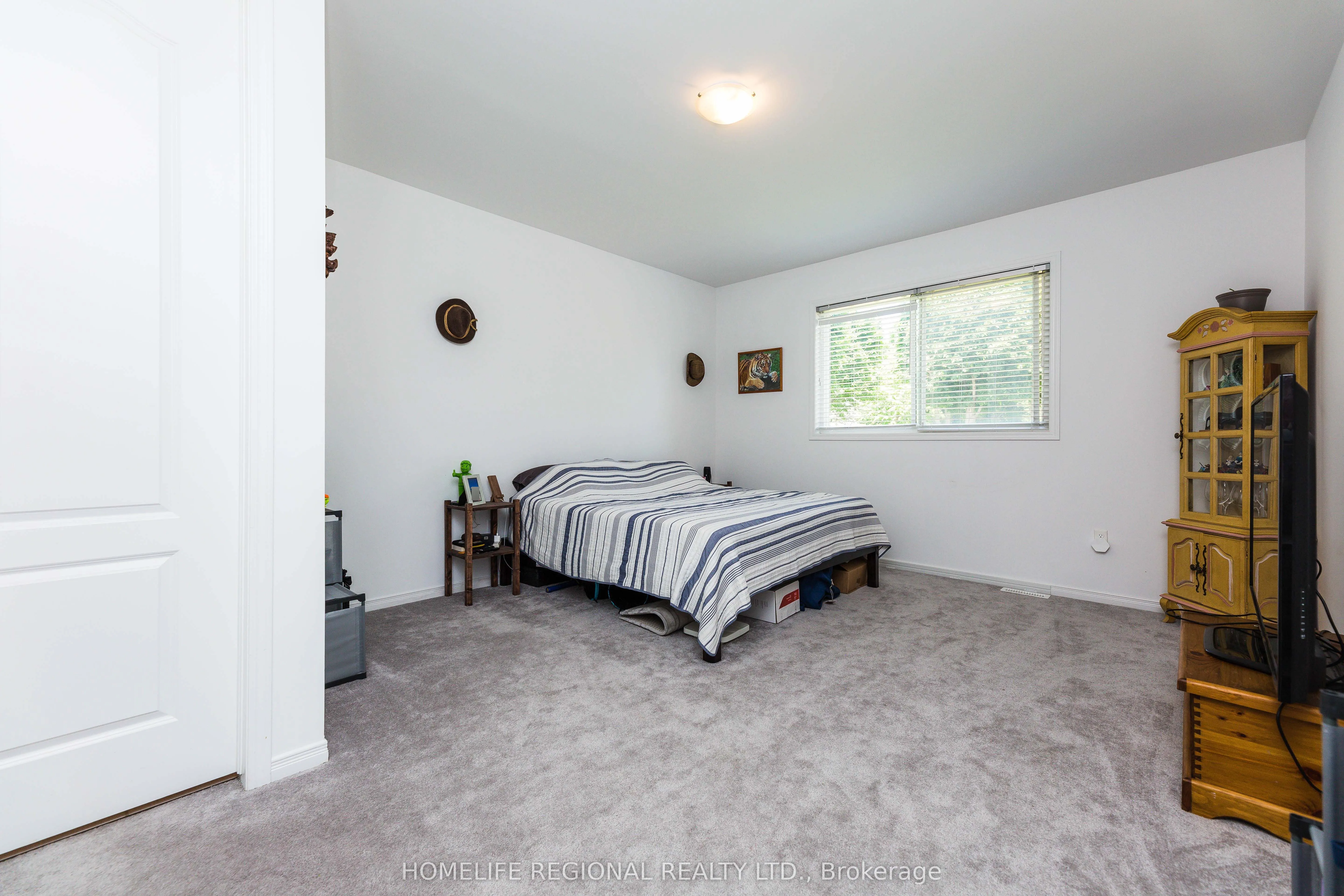 80 Prince George Crescent, #lower level