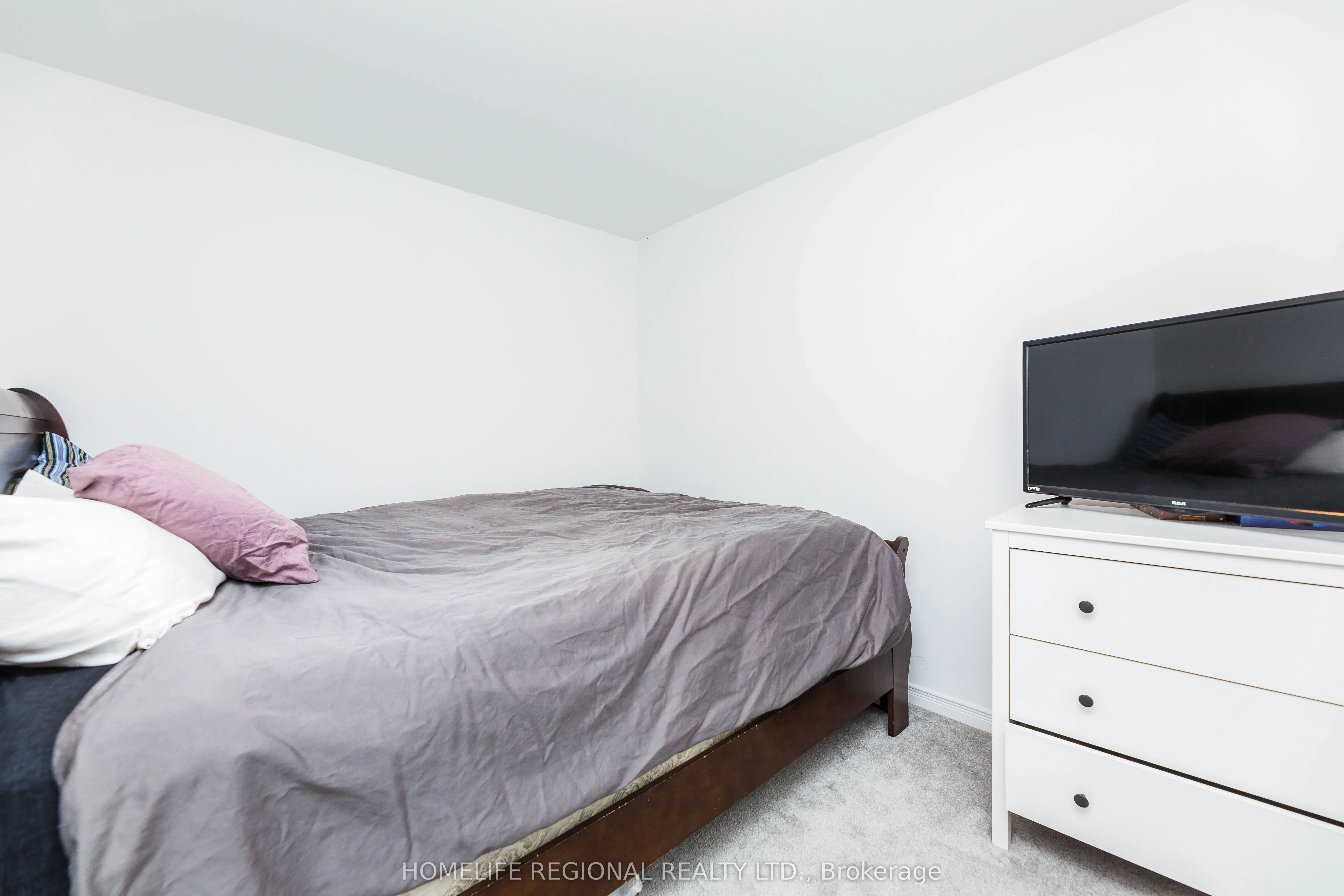 80 Prince George Crescent, #lower level