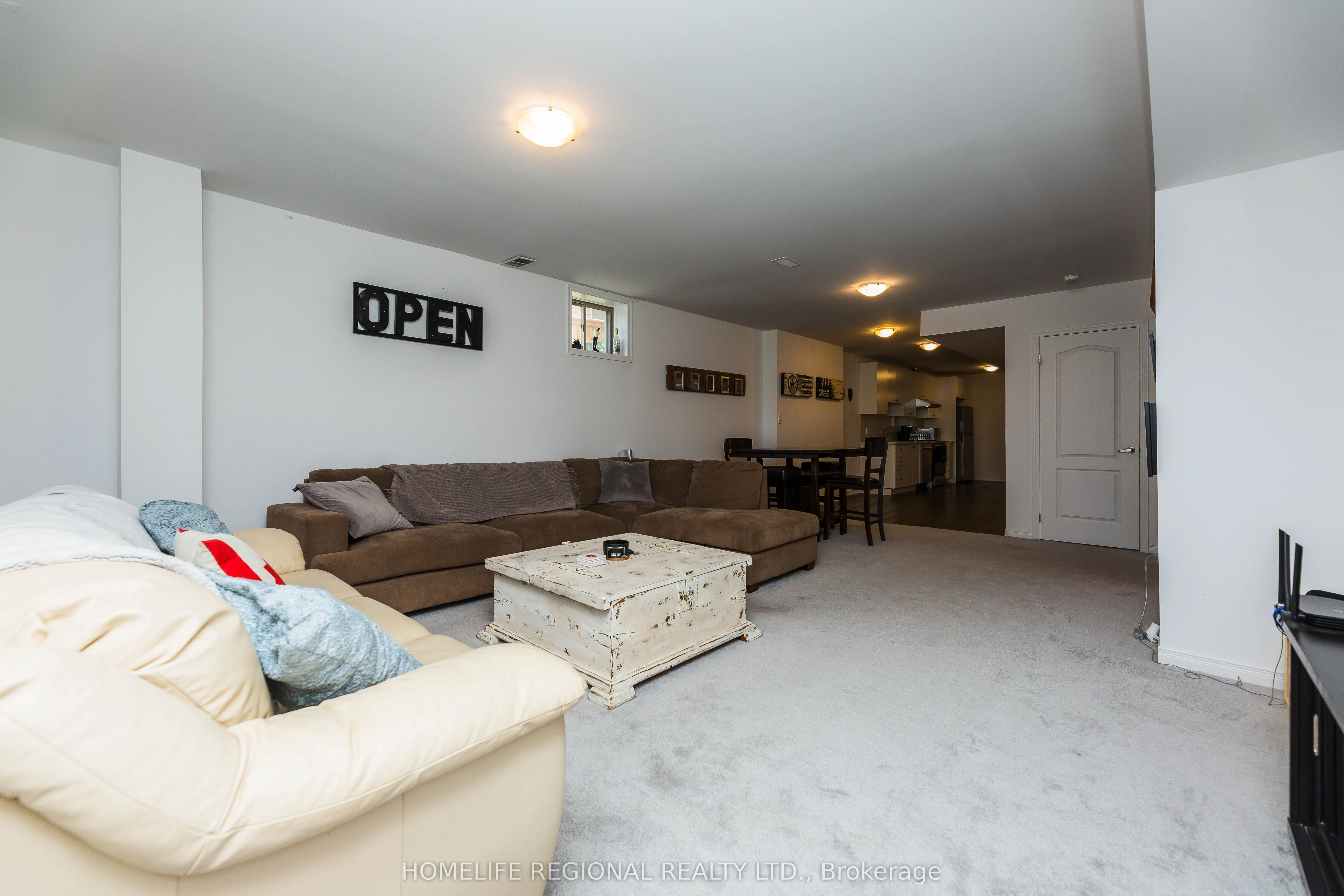 80 Prince George Crescent, #lower level