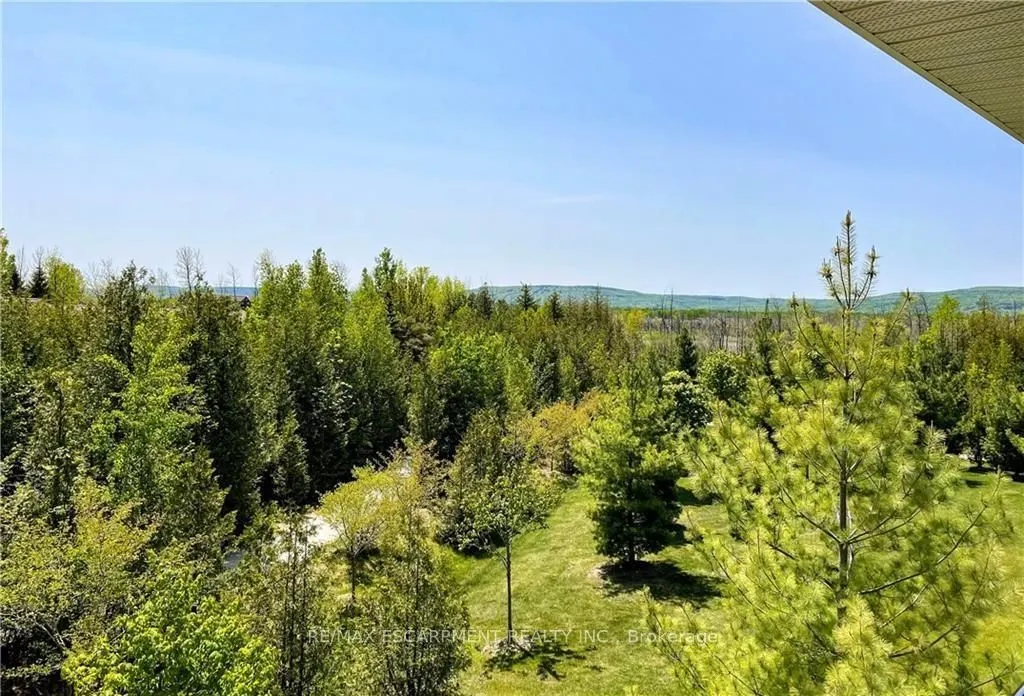 8 Brandy Lane, #302