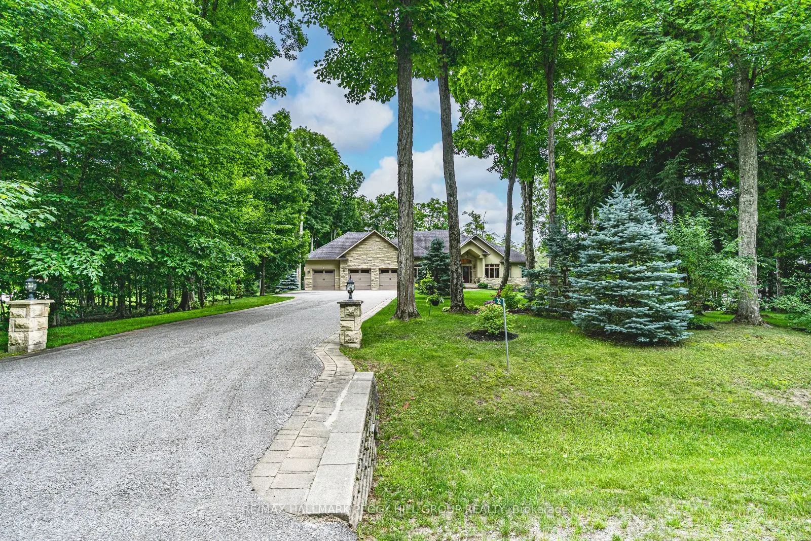 32 Gallagher Crescent