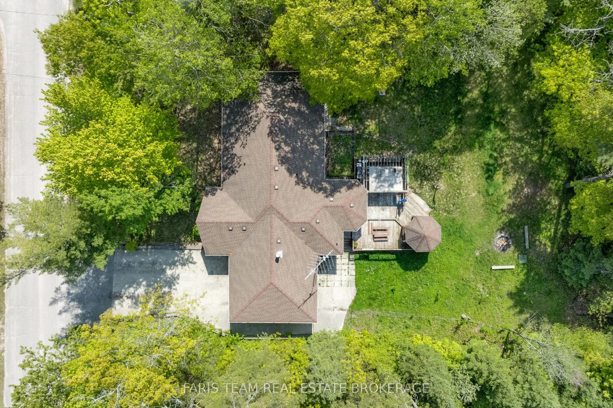 64 Nadia Crescent