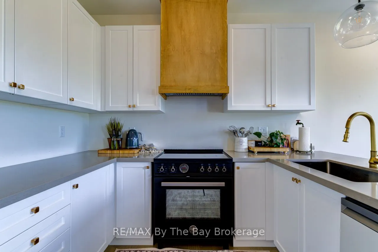 33 Nicort Road