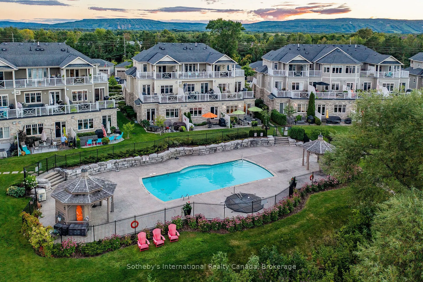40 TROTT Boulevard, #504
