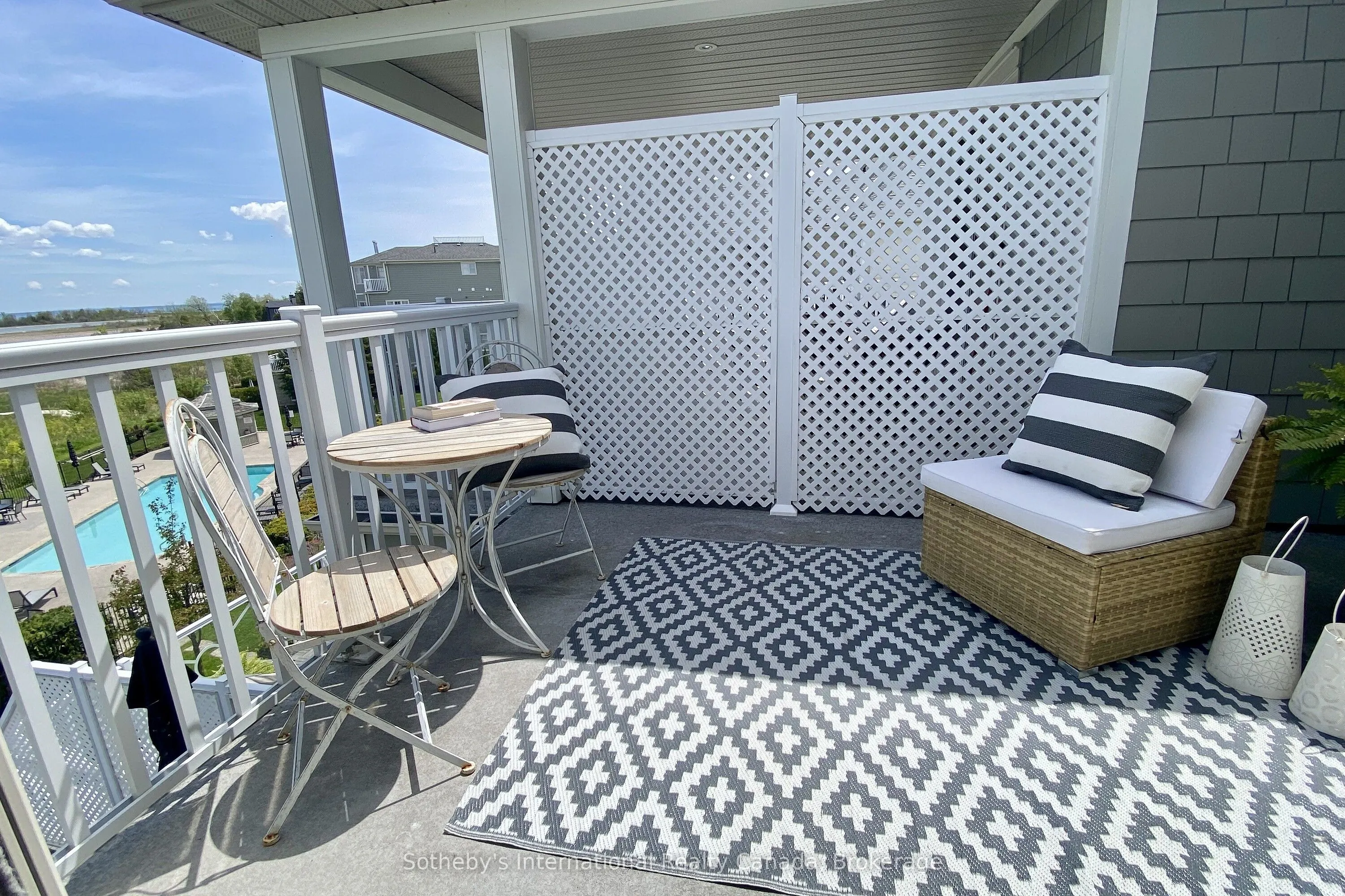 40 TROTT Boulevard, #504