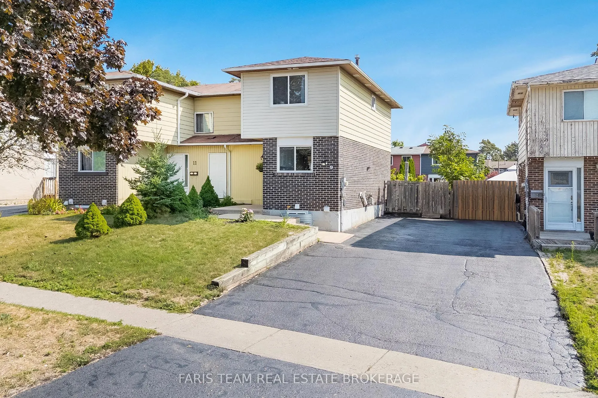 9 Christie Crescent