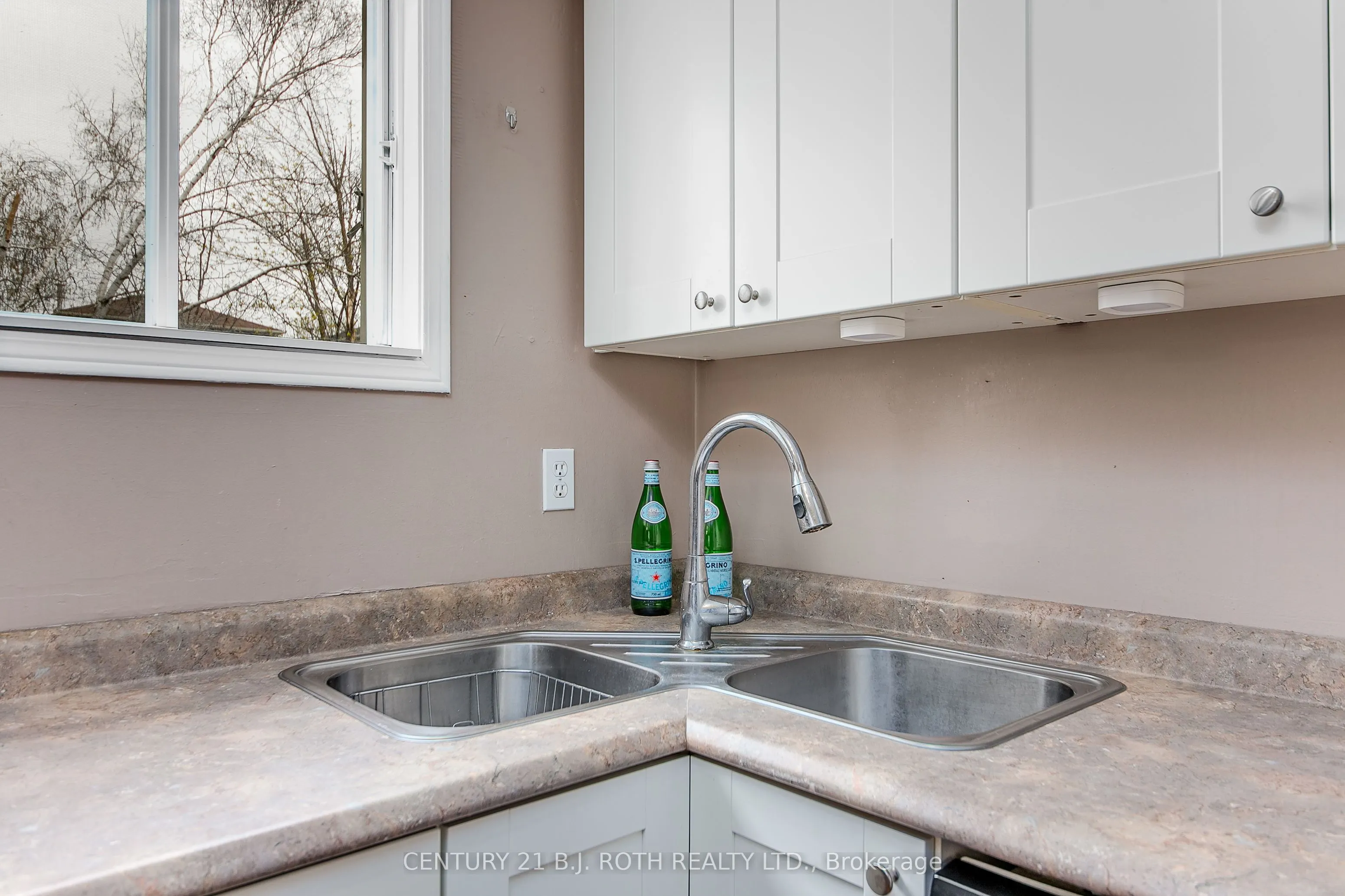 107 Laidlaw Drive