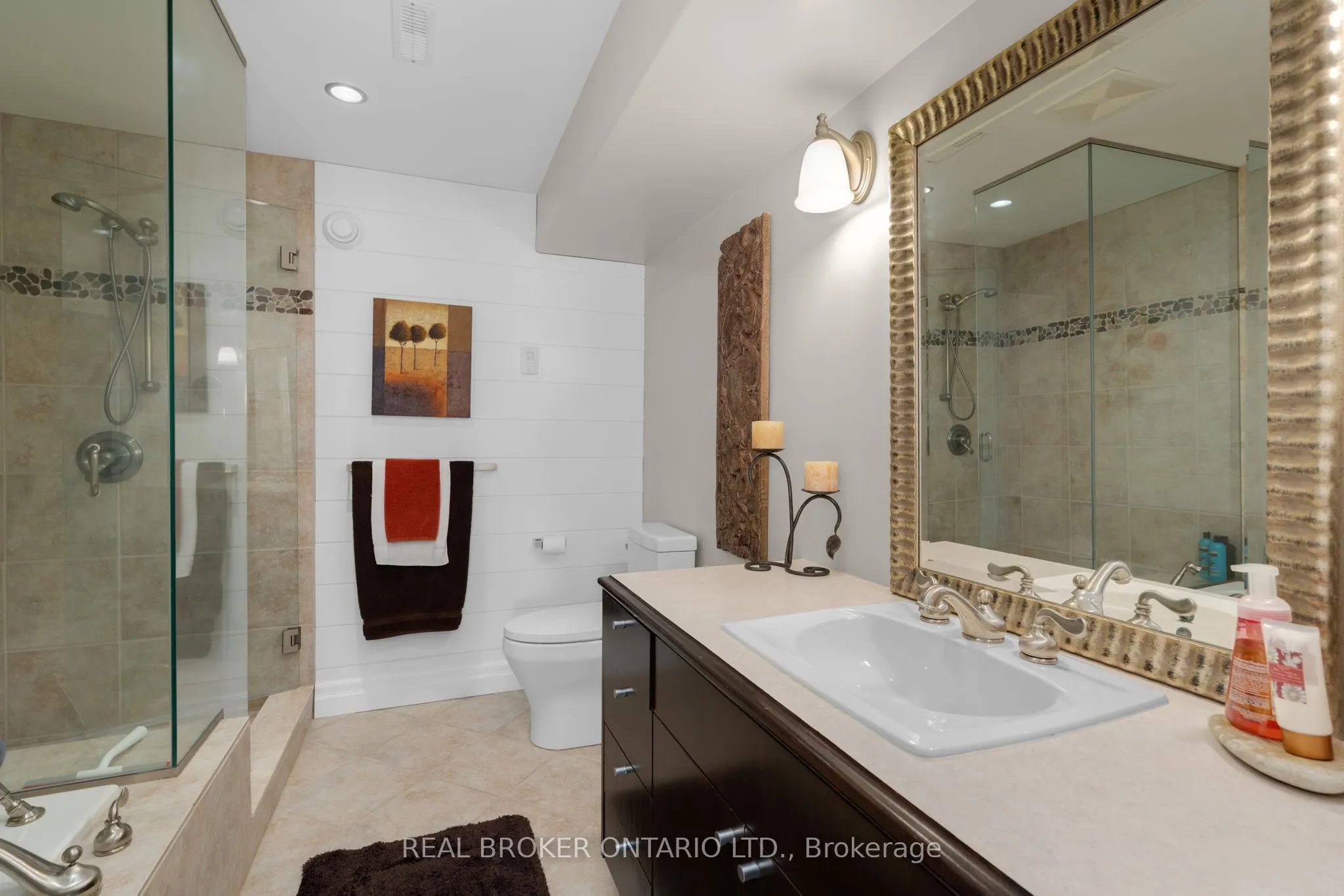 91 Lakeshore Road W