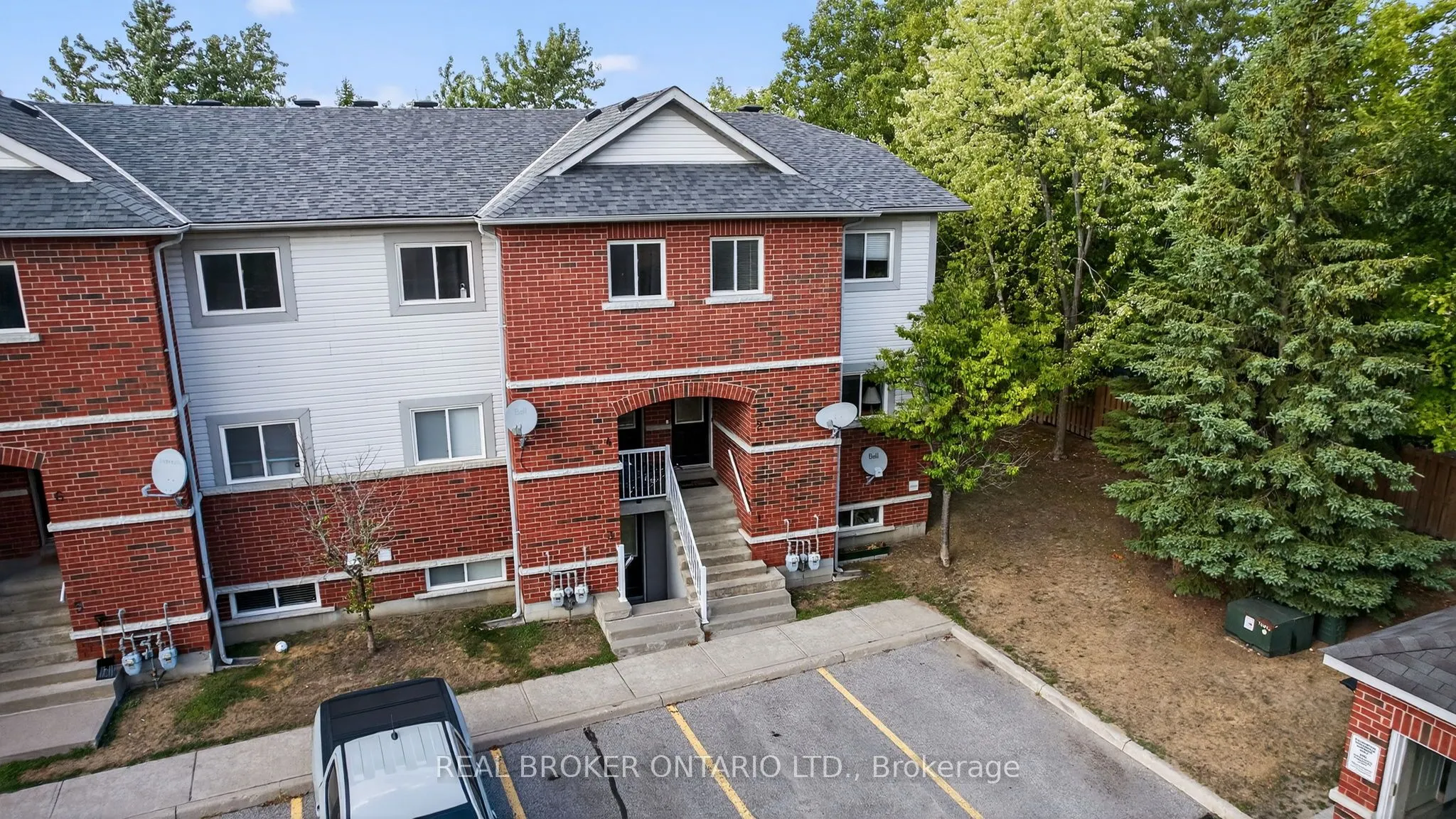 237 Ferndale Drive S, #1