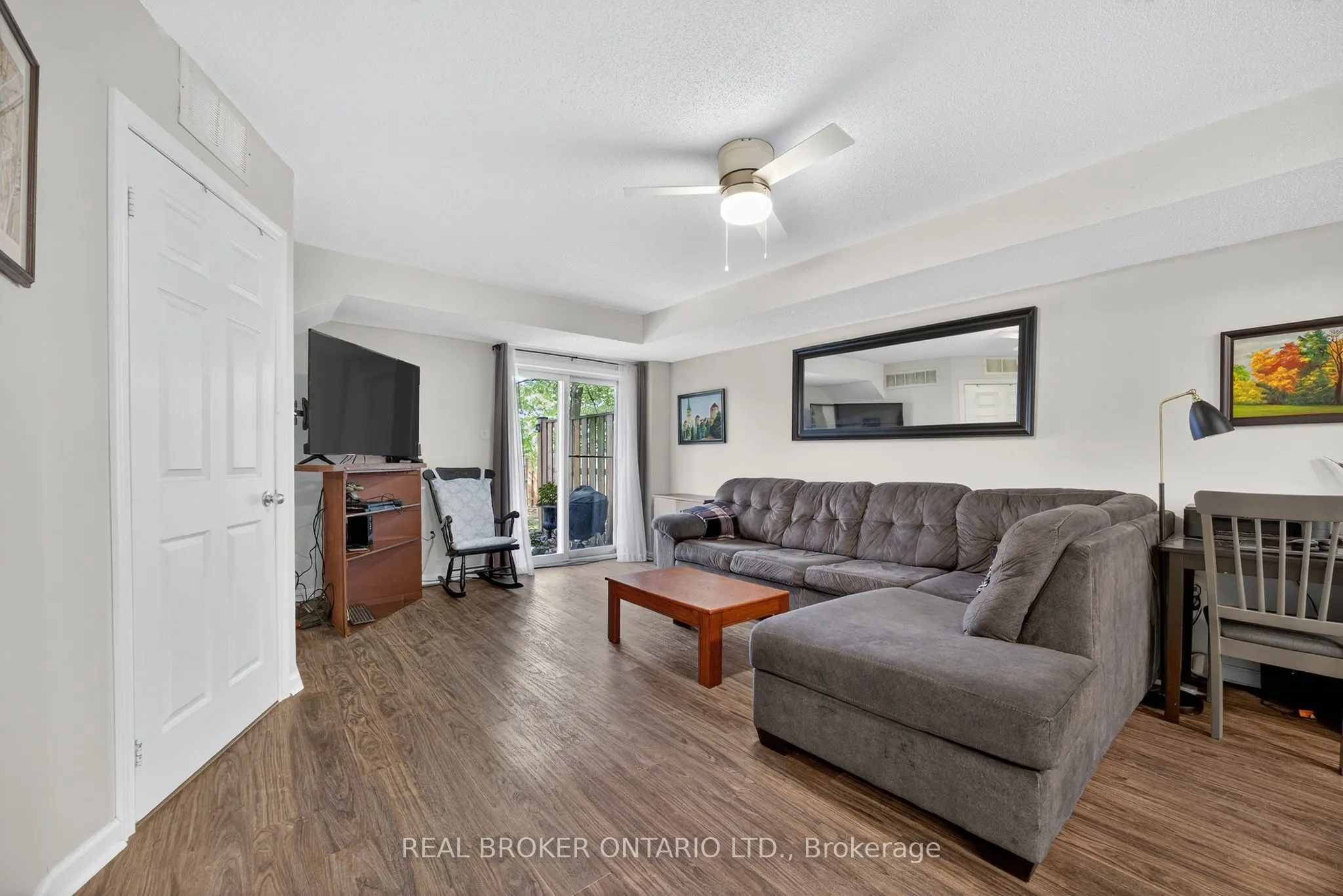 237 Ferndale Drive S, #1