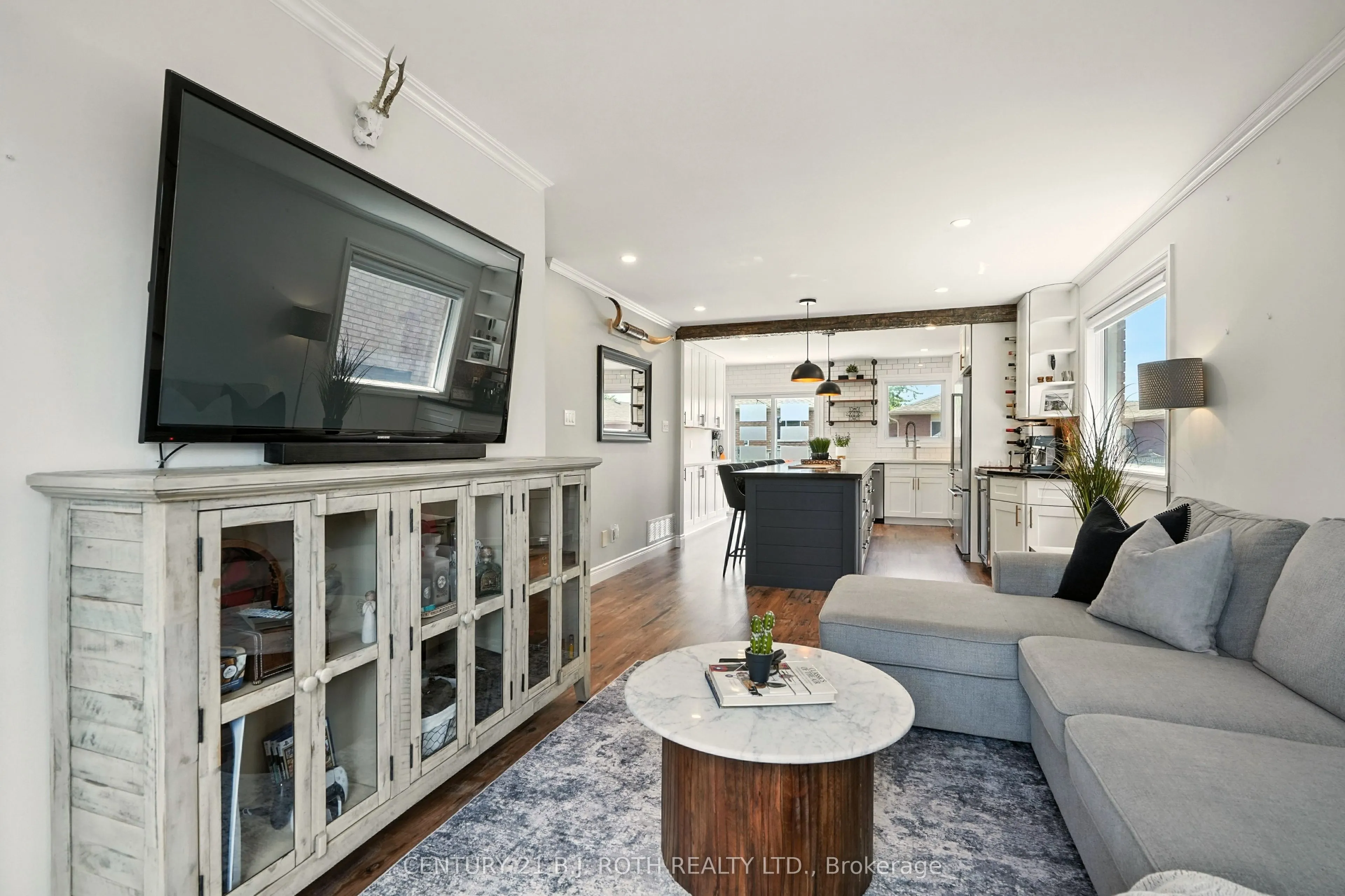 55 HOLLY MEADOW Road