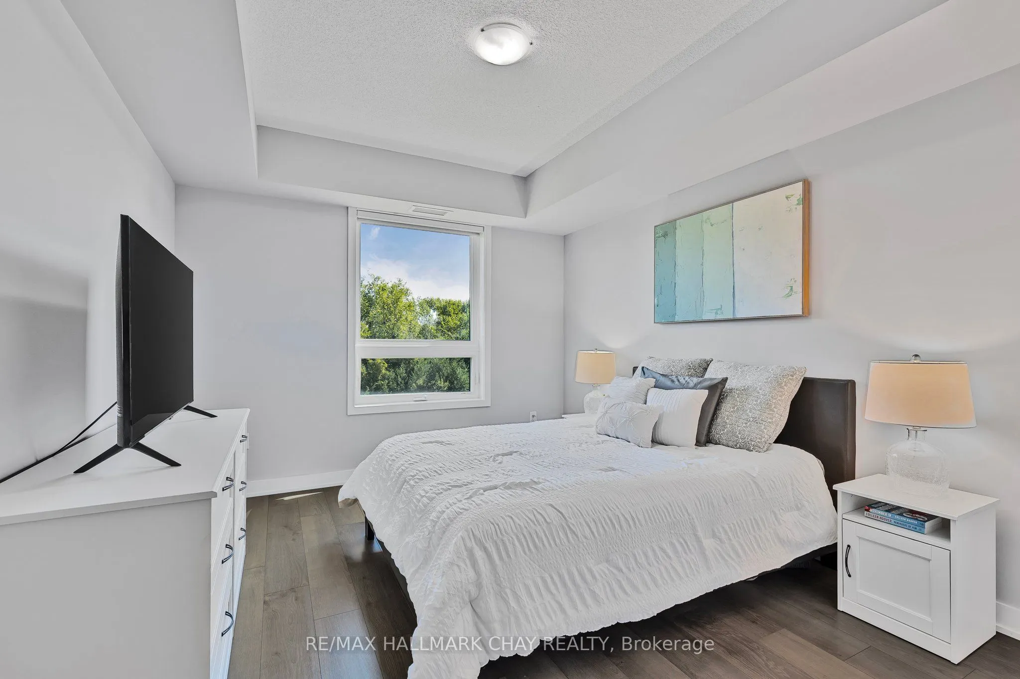 5 Chef Lane, #208