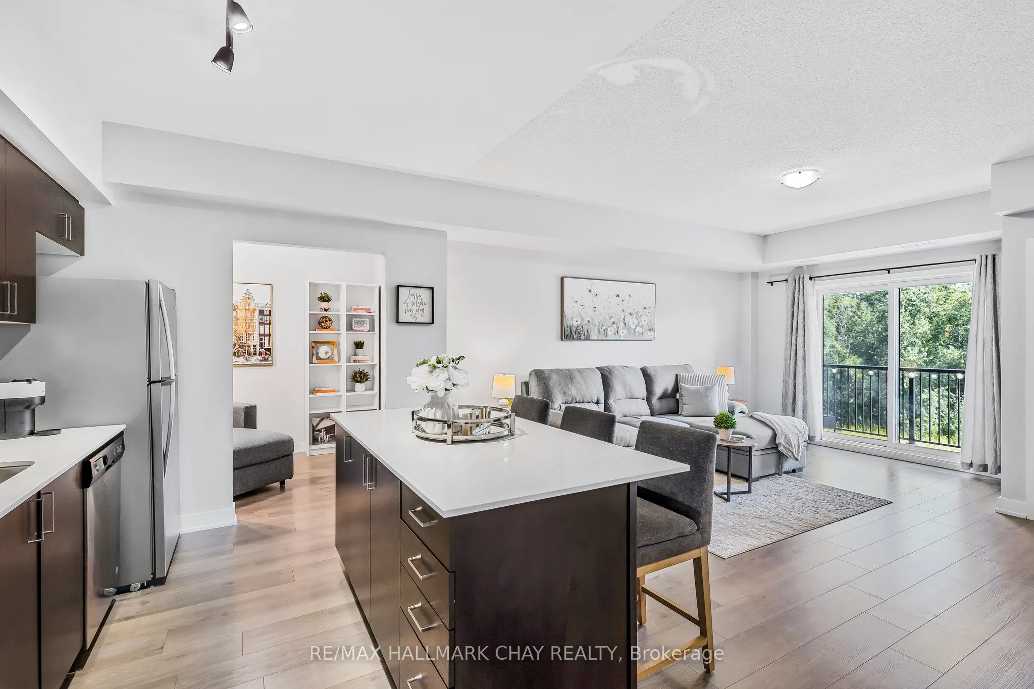 5 Chef Lane, #208