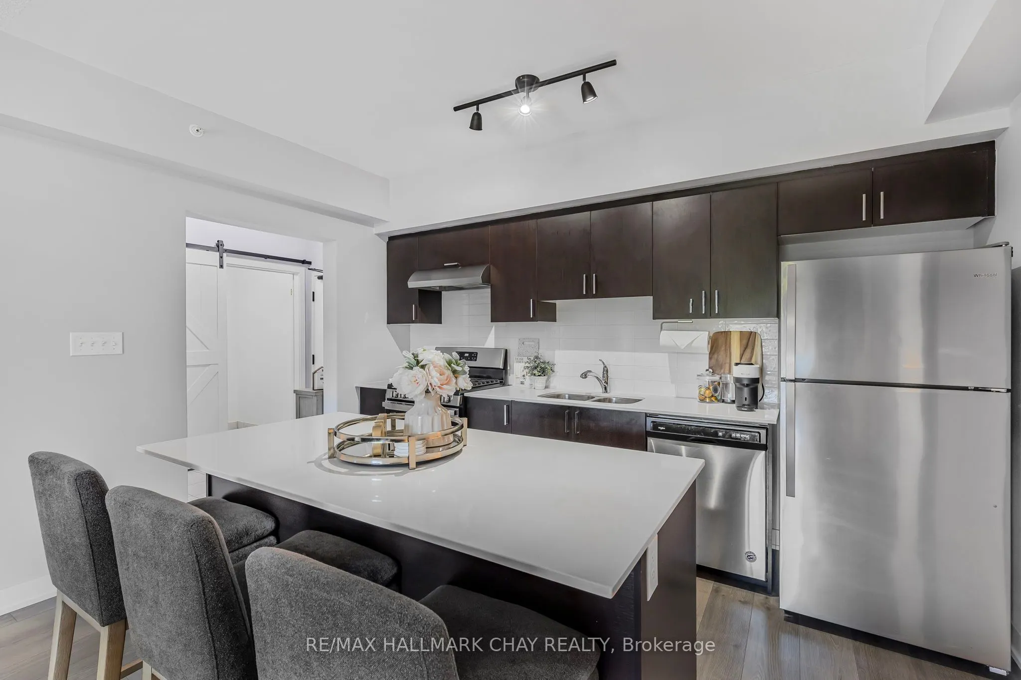 5 Chef Lane, #208