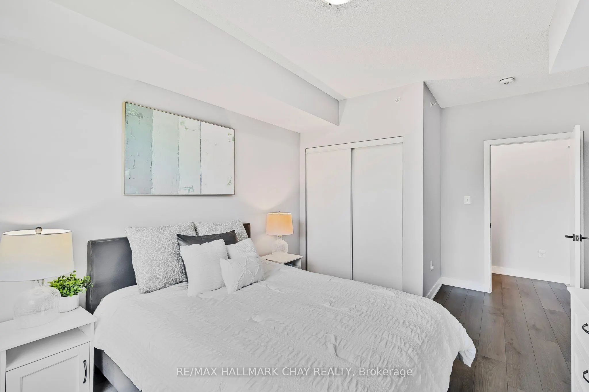5 Chef Lane, #208
