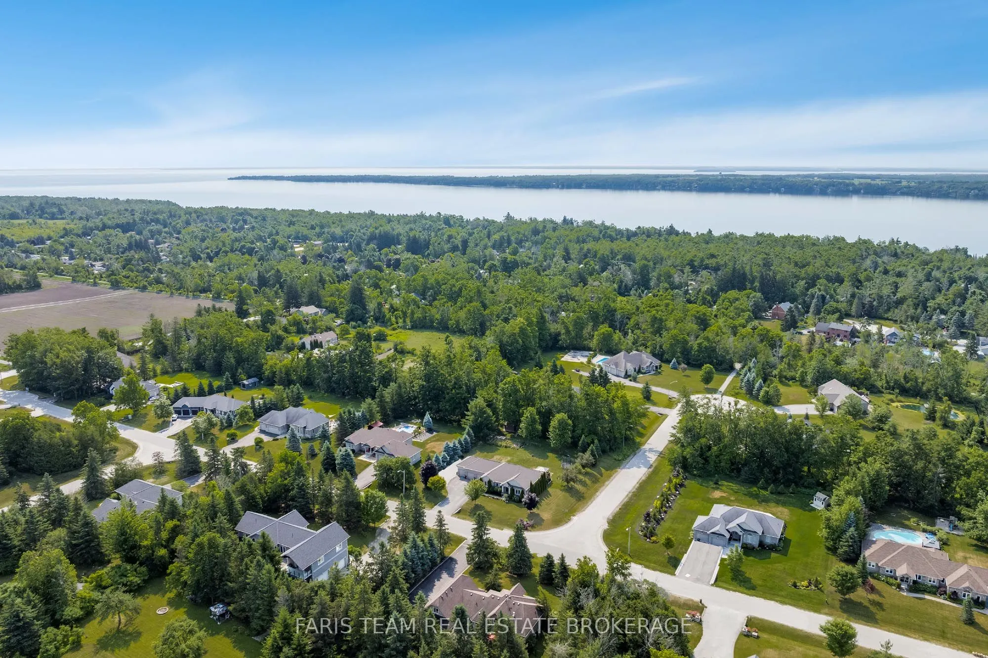 64 Red Oak Crescent