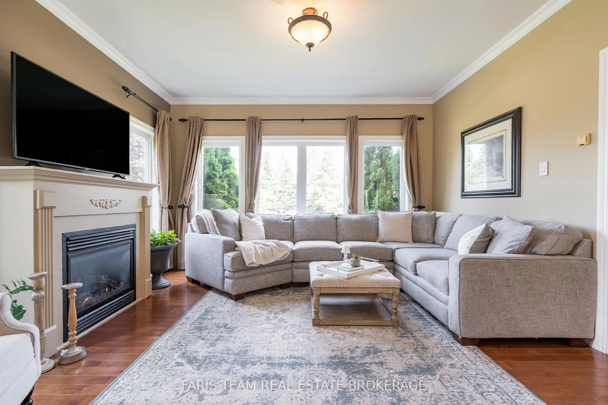 64 Red Oak Crescent