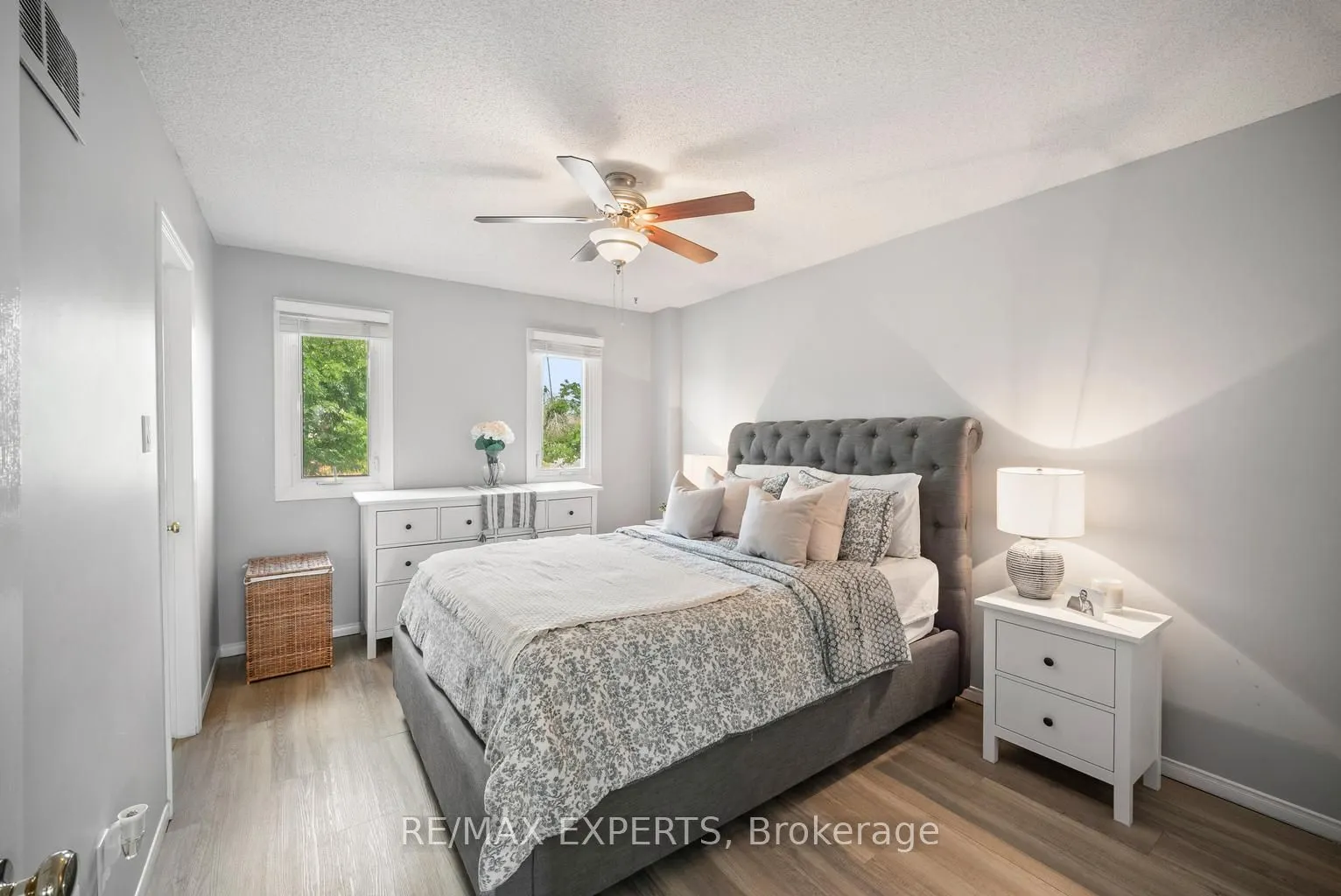 11 Penton Drive