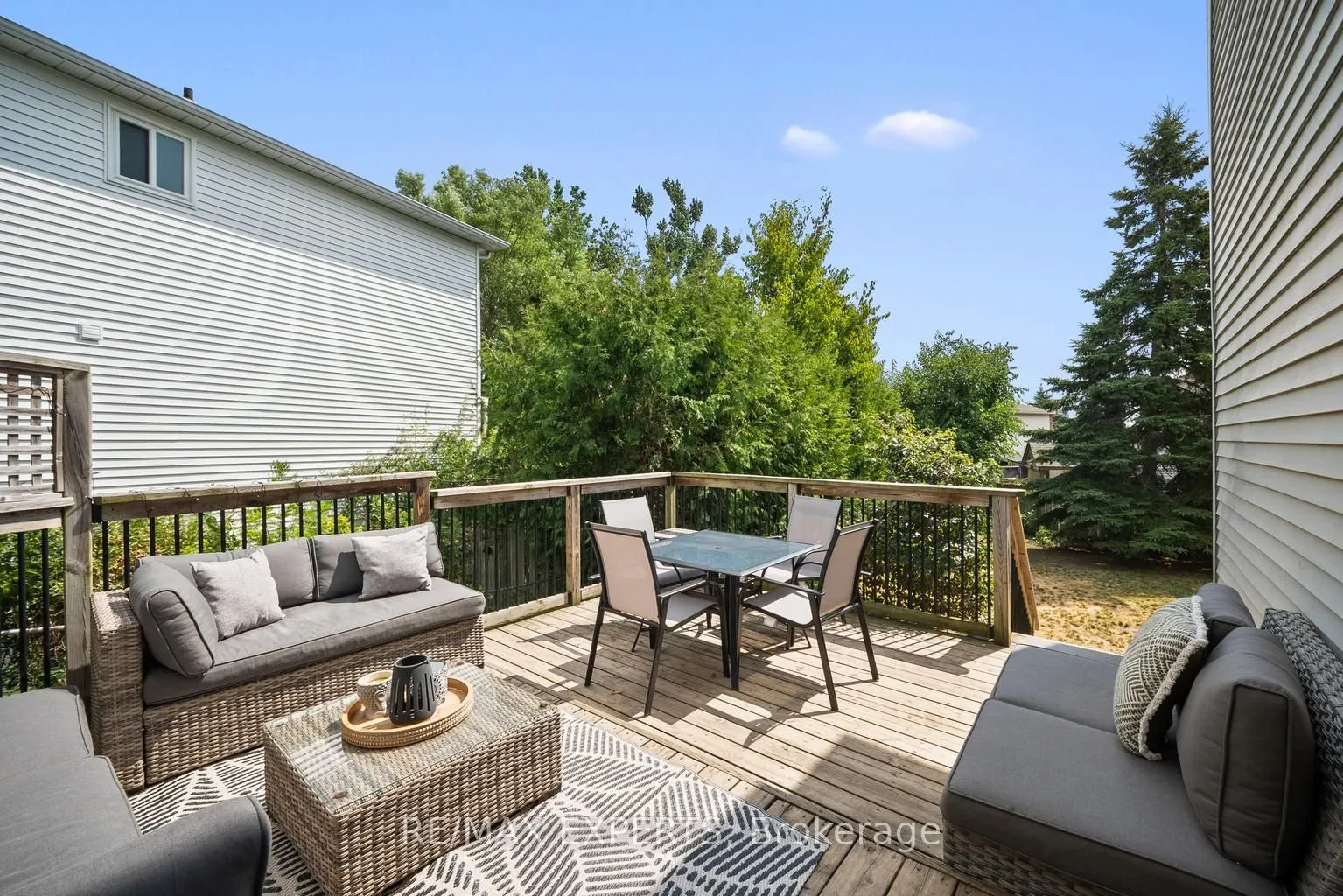 11 Penton Drive