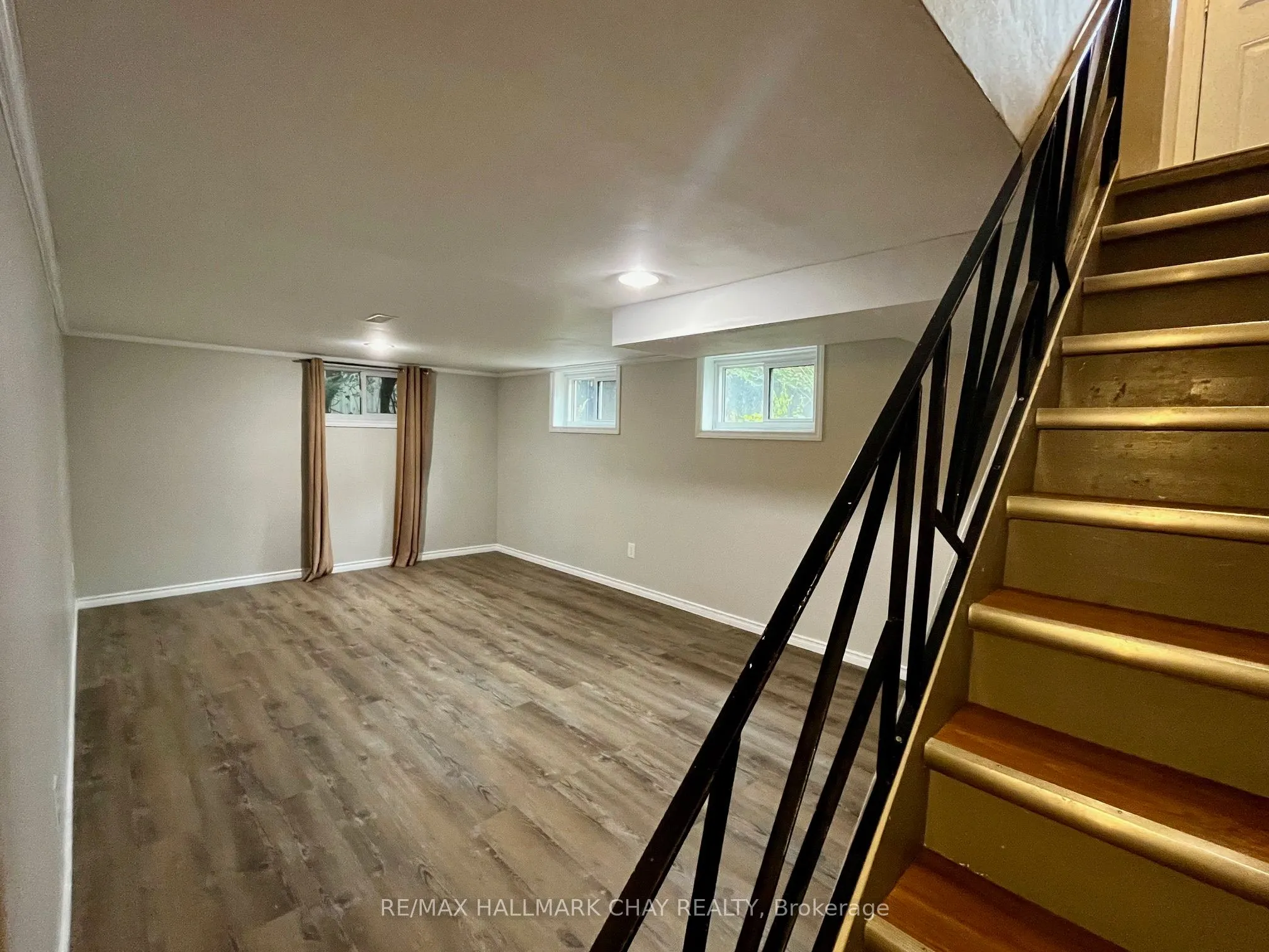1207 Bayfield Street N, #LOWER