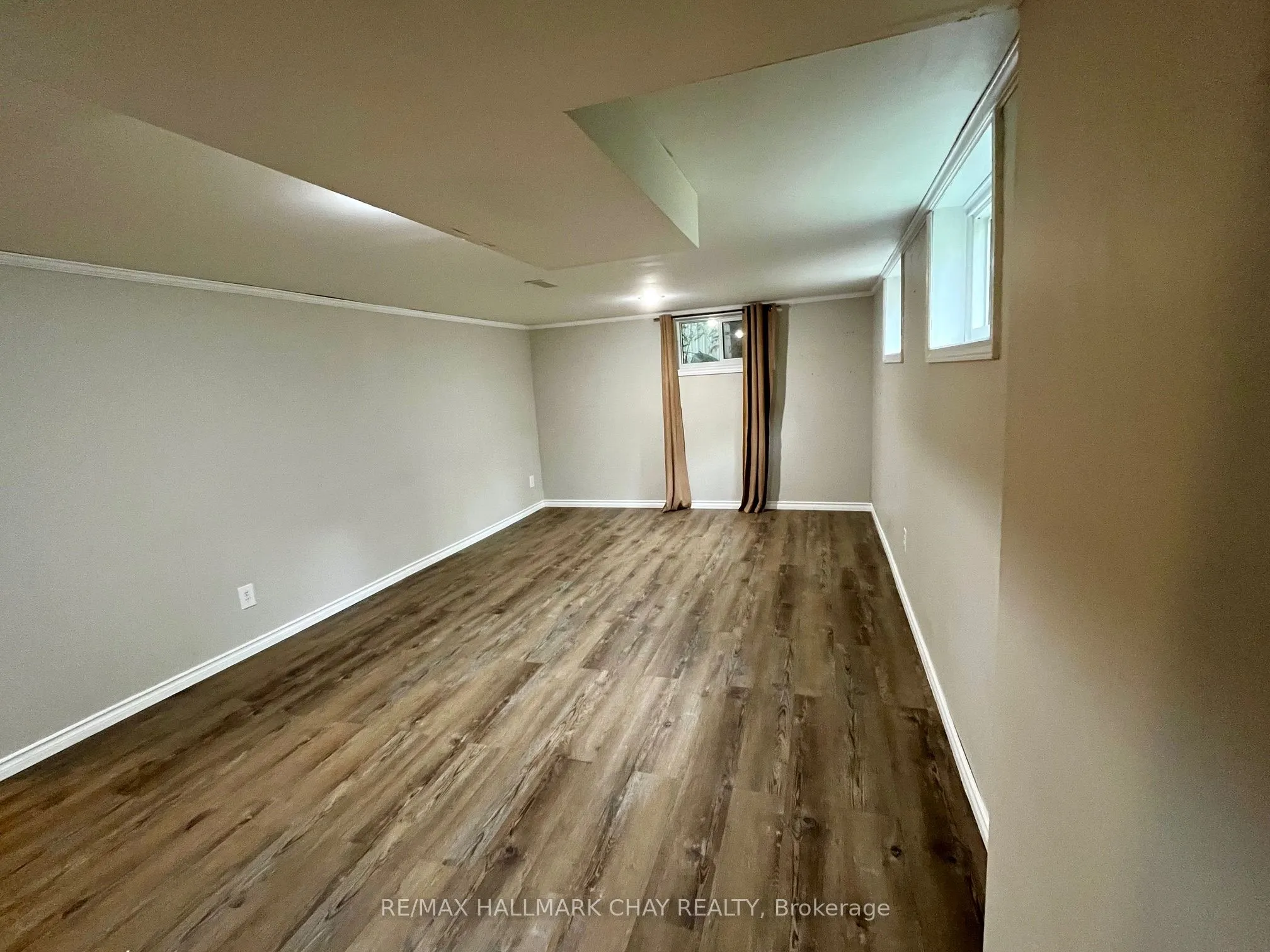 1207 Bayfield Street N, #LOWER