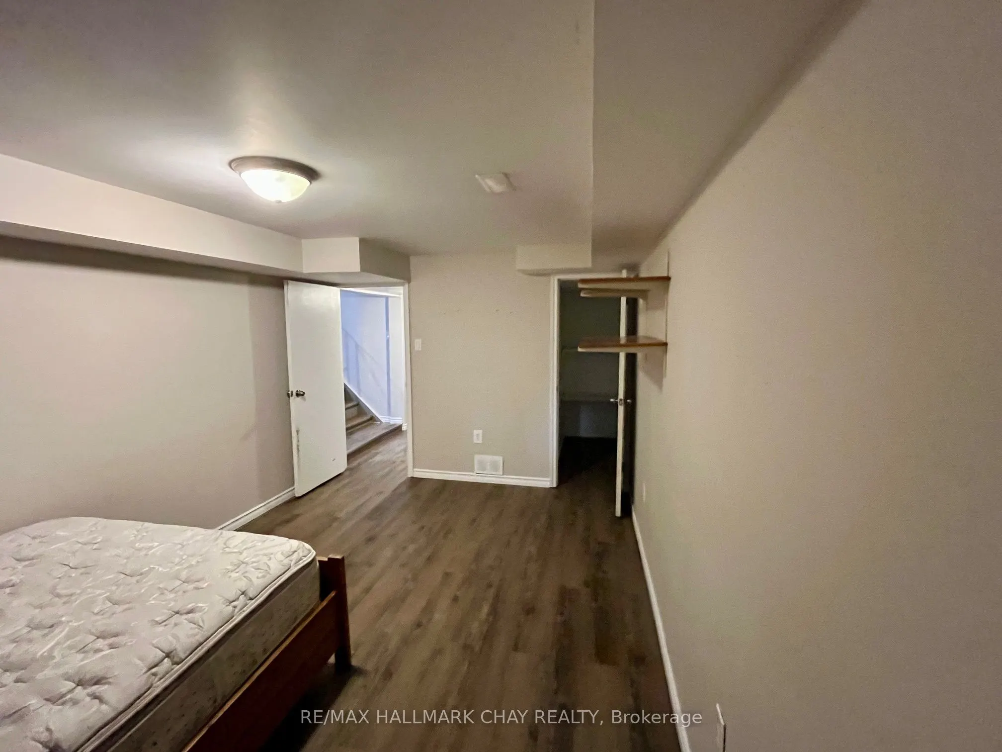 1207 Bayfield Street N, #LOWER