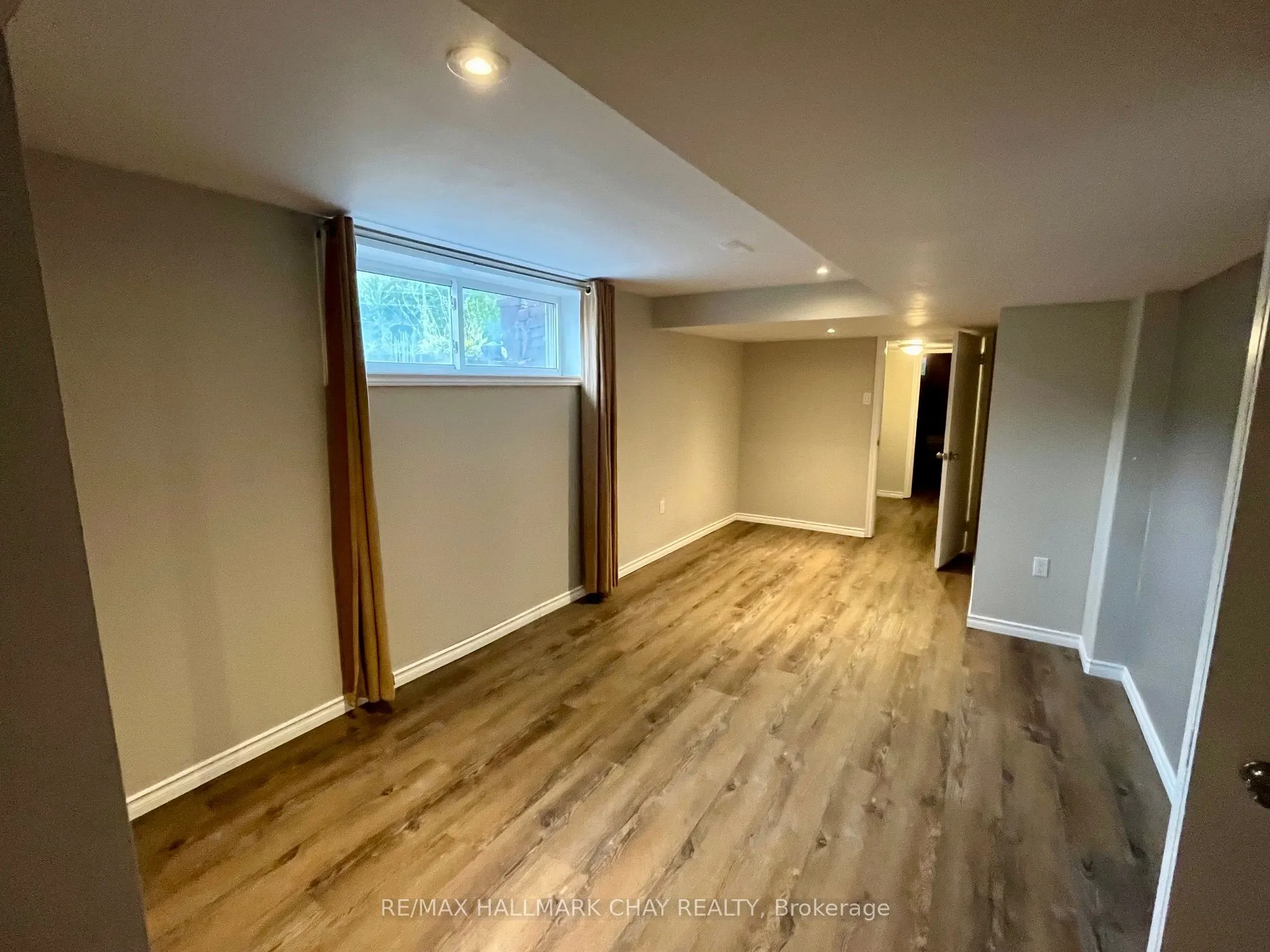 1207 Bayfield Street N, #LOWER