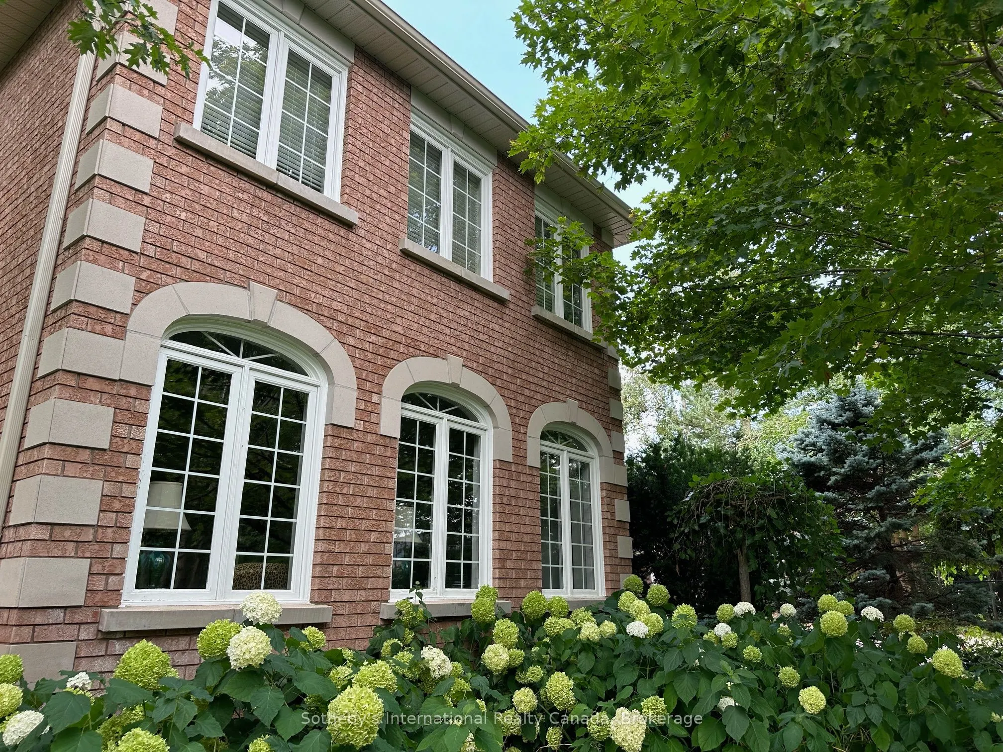 33 Edgecombe Terrace
