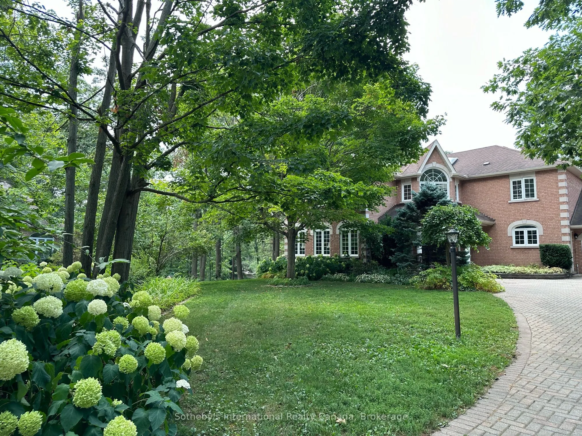 33 Edgecombe Terrace