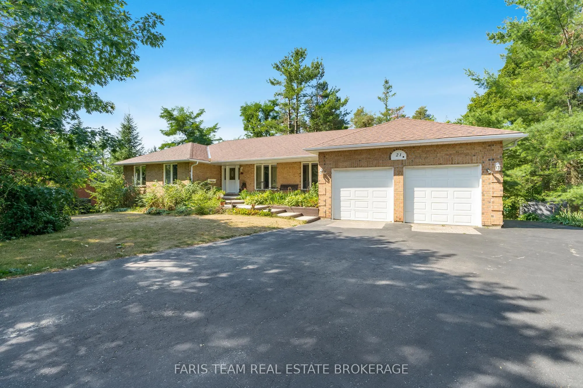 21 Forest Hill Drive