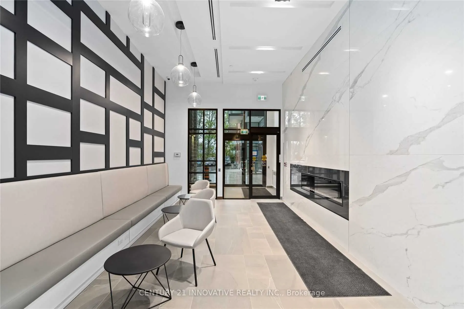 681 Yonge Street, #415