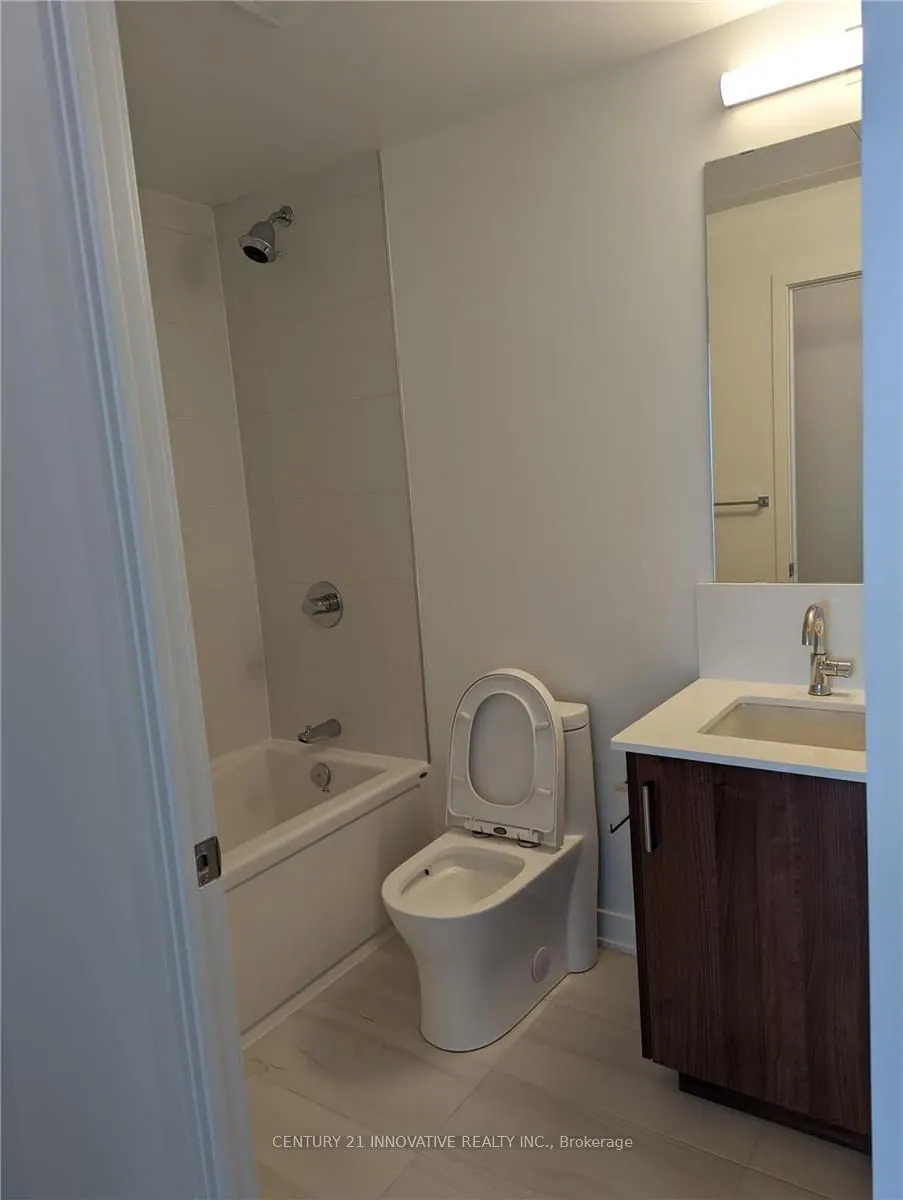 681 Yonge Street, #415