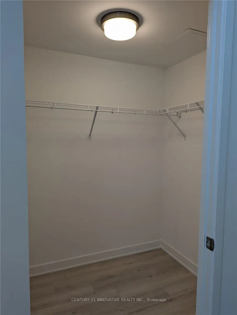 681 Yonge Street, #415